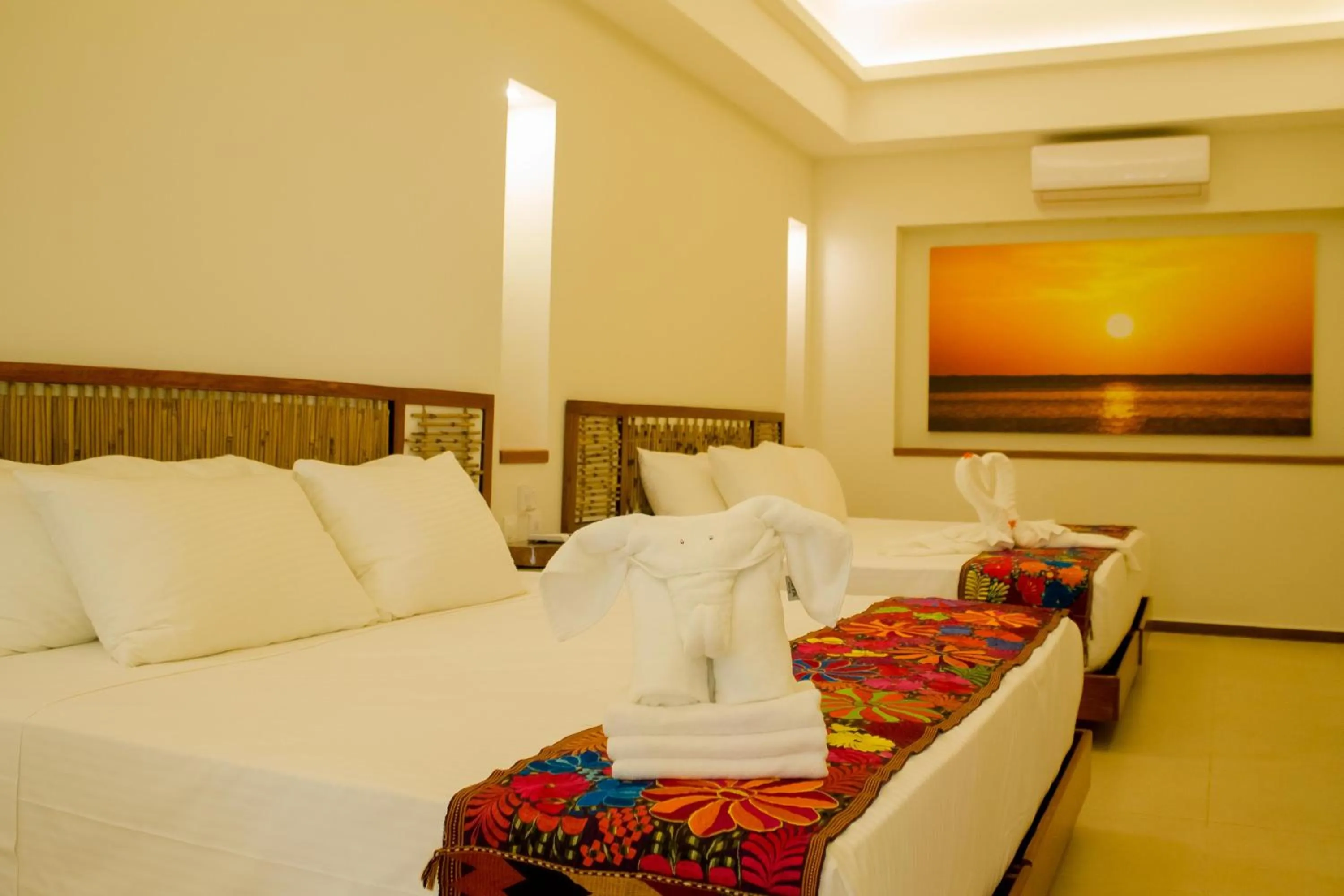 Bed in Hotel Azul Maya