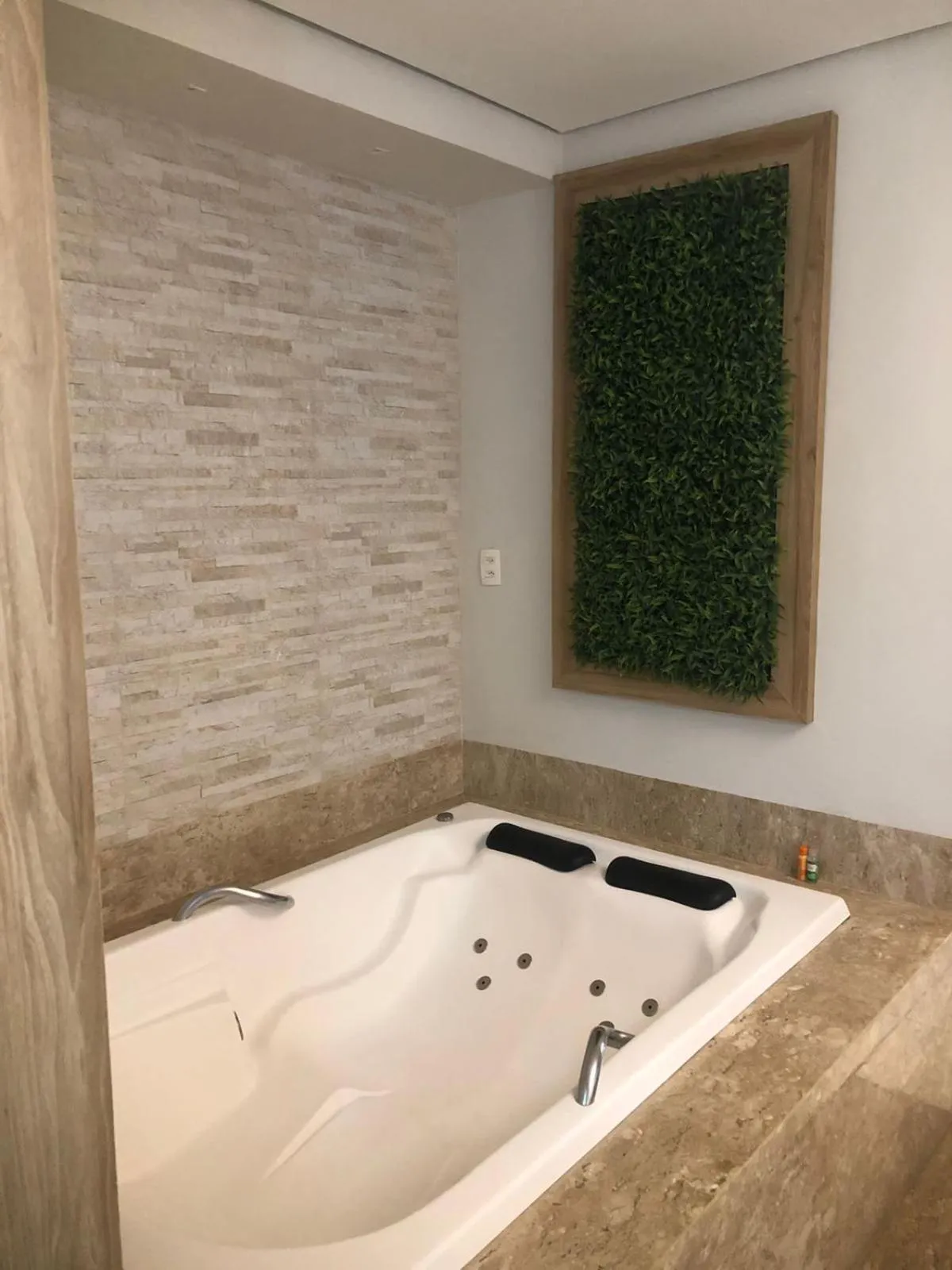 Hot Tub in Paracatu Plaza Hotel