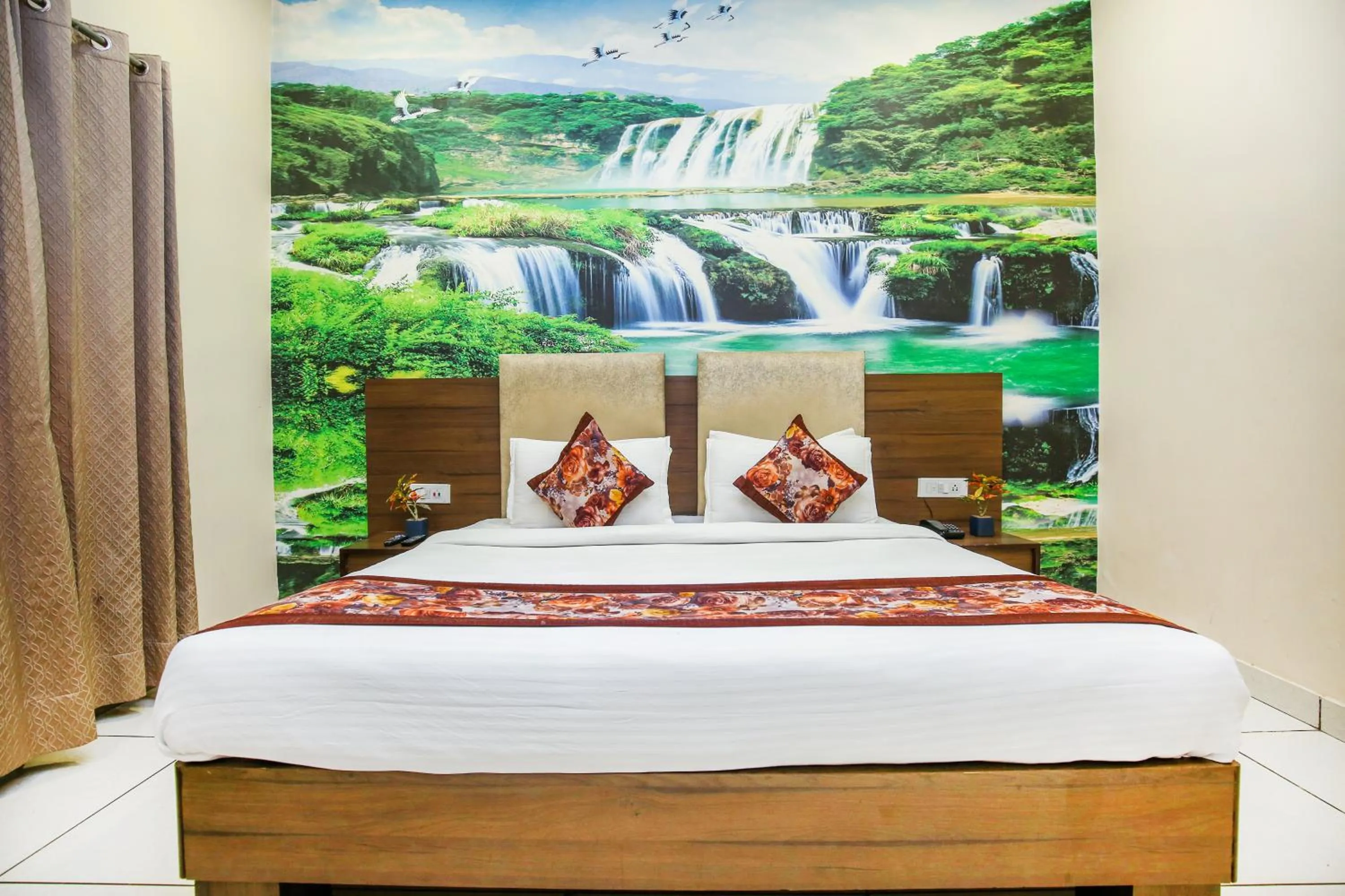 Bed in Hotel Karan Residency - 5 Min Walk From Golden Temple