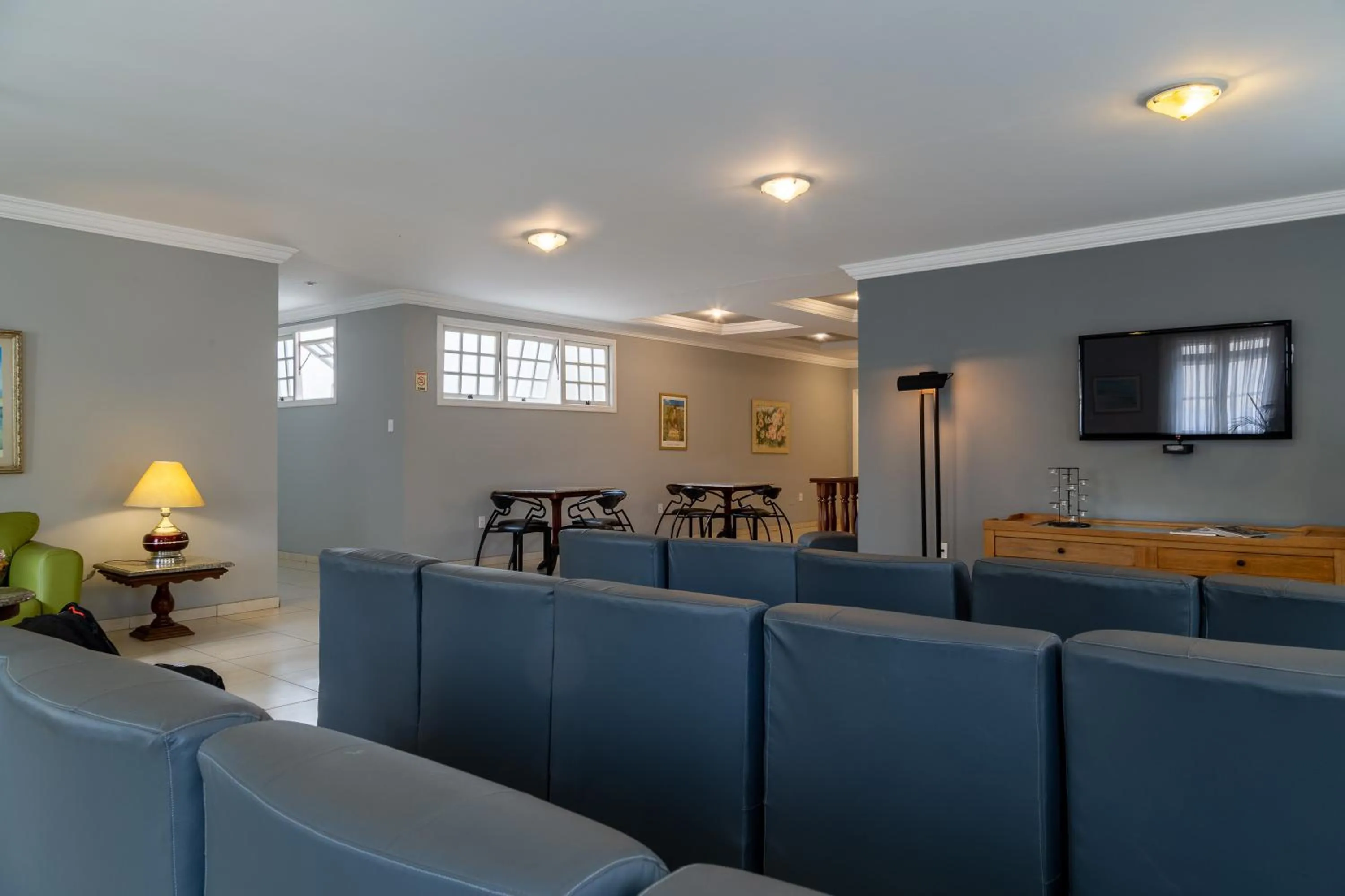 TV and multimedia in Hotel Solaris