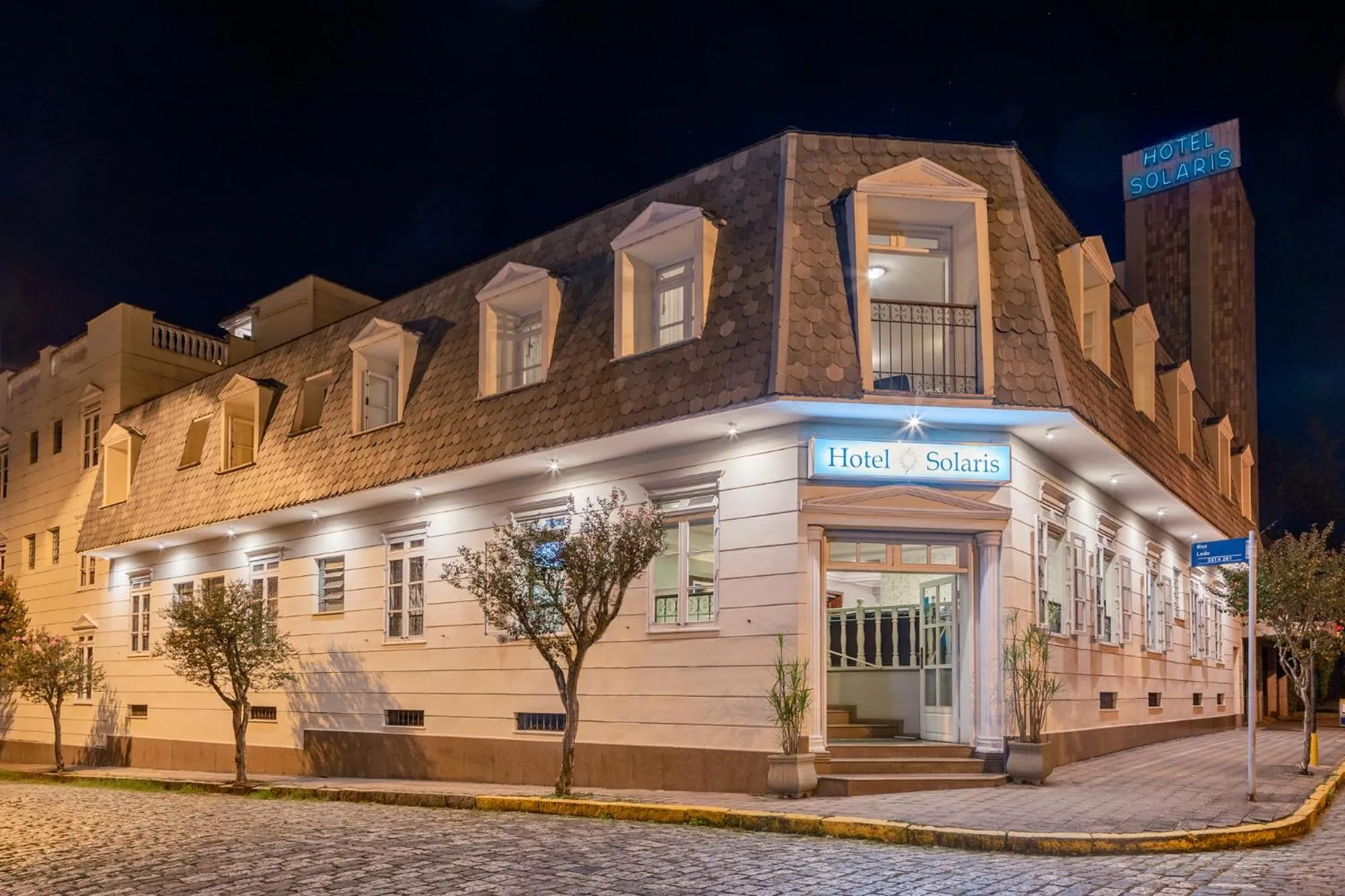 Property building in Hotel Solaris