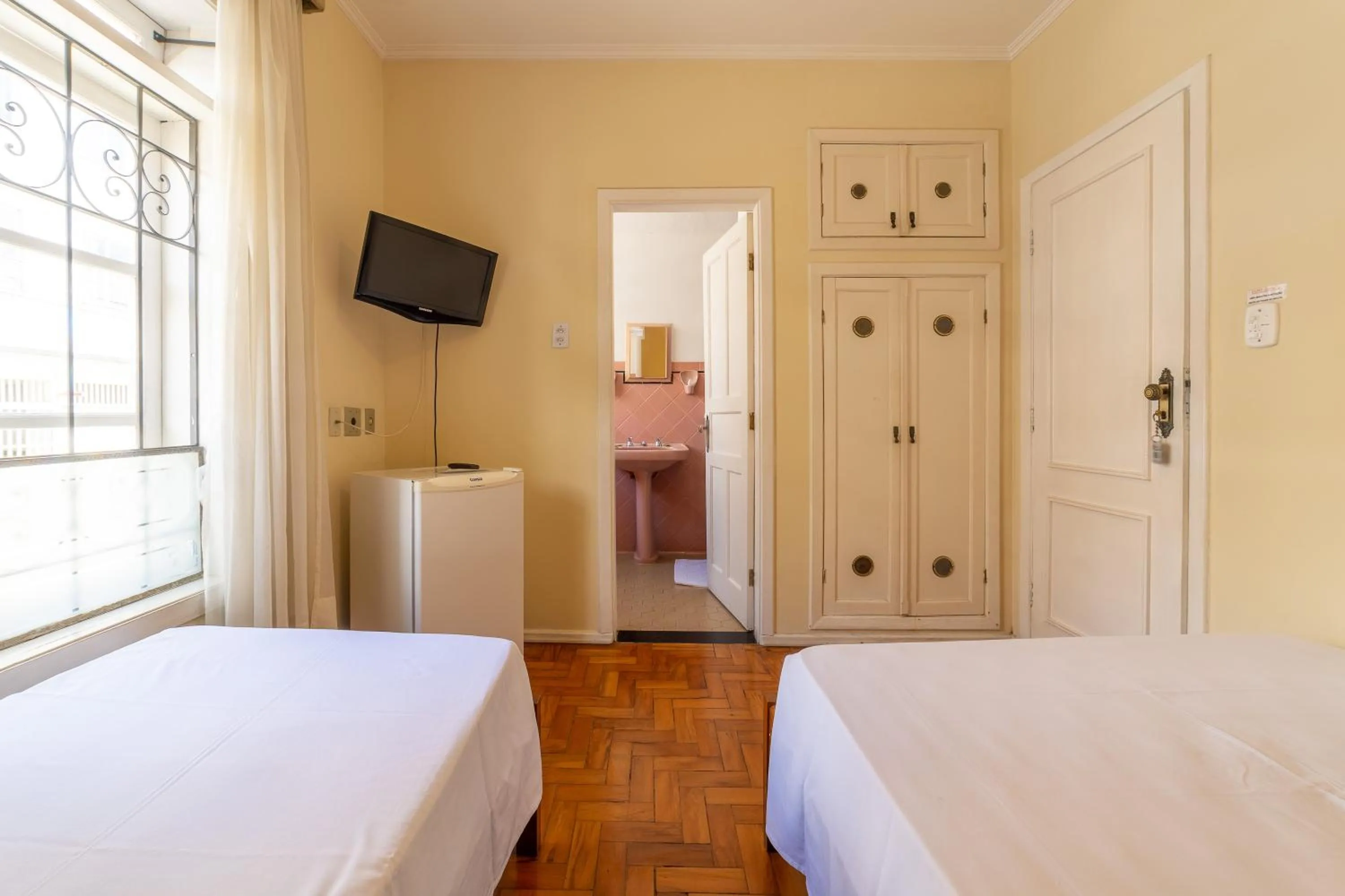 Bed in Hotel Solaris