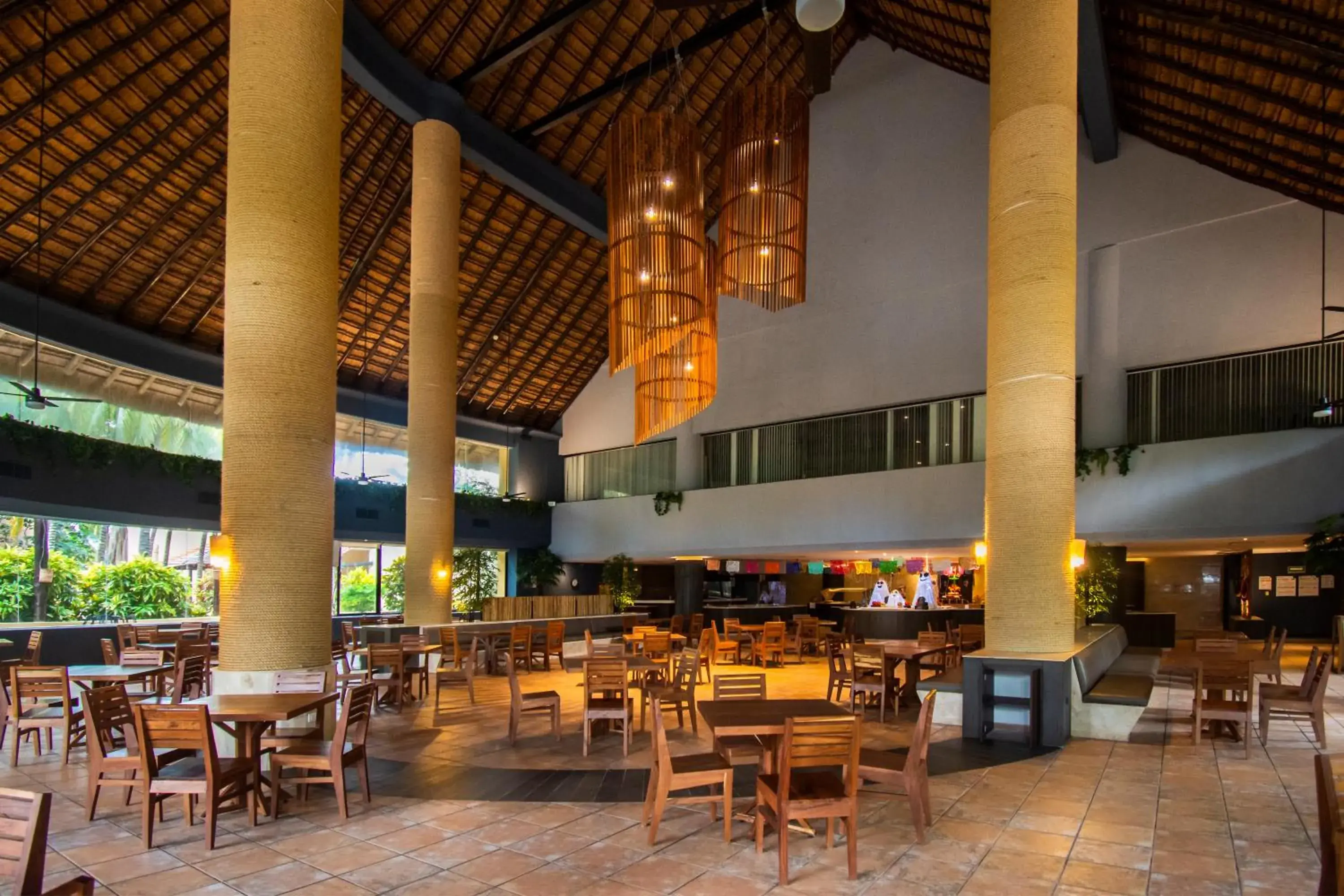 Restaurant/places to eat in Reef Yucatán All Inclusive & Convention Center Restaurant/places to eat in Reef Yucatán All Inclusive & Convention Center