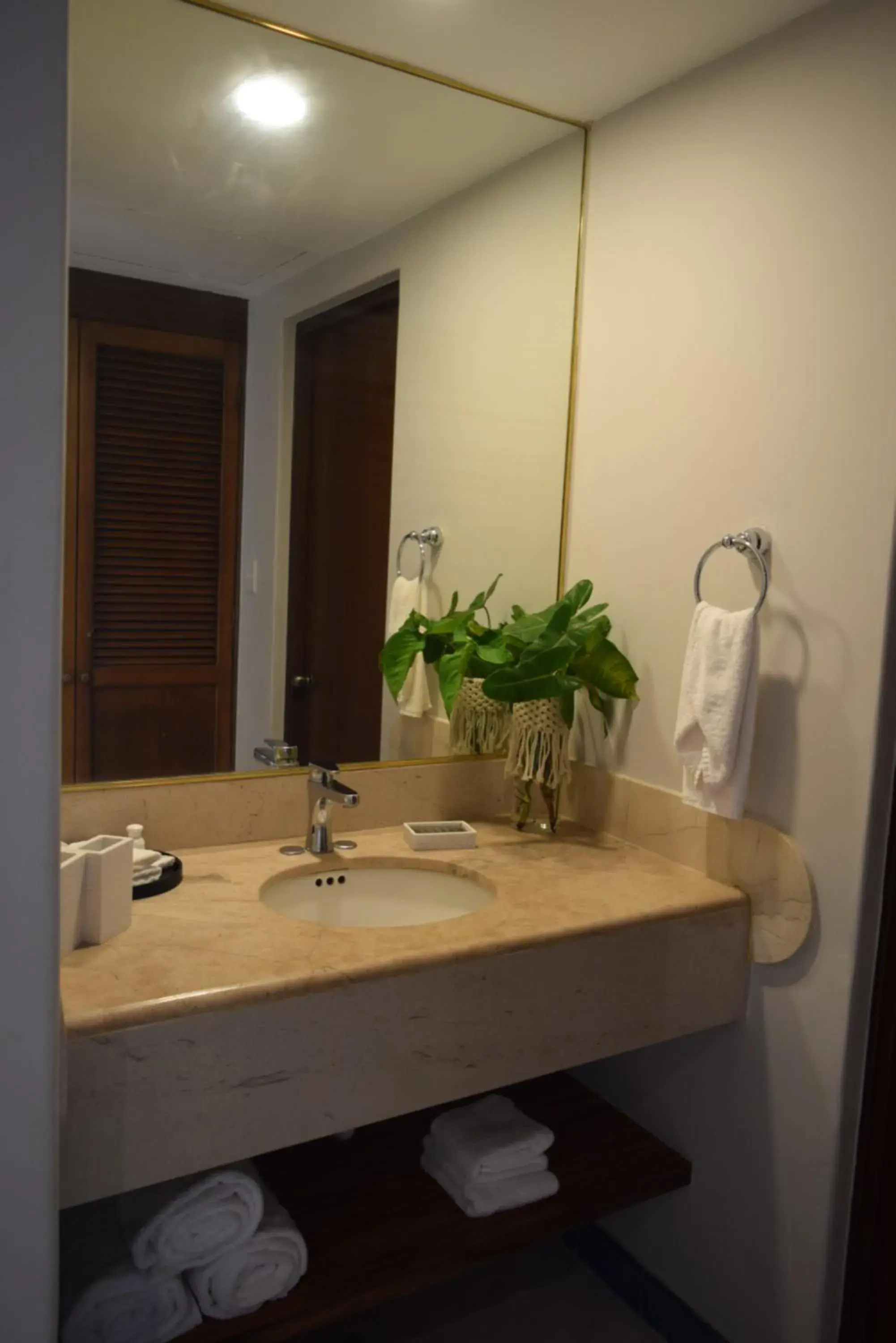 Bathroom in Reef Yucatán All Inclusive & Convention Center Bathroom in Reef Yucatán All Inclusive & Convention Center