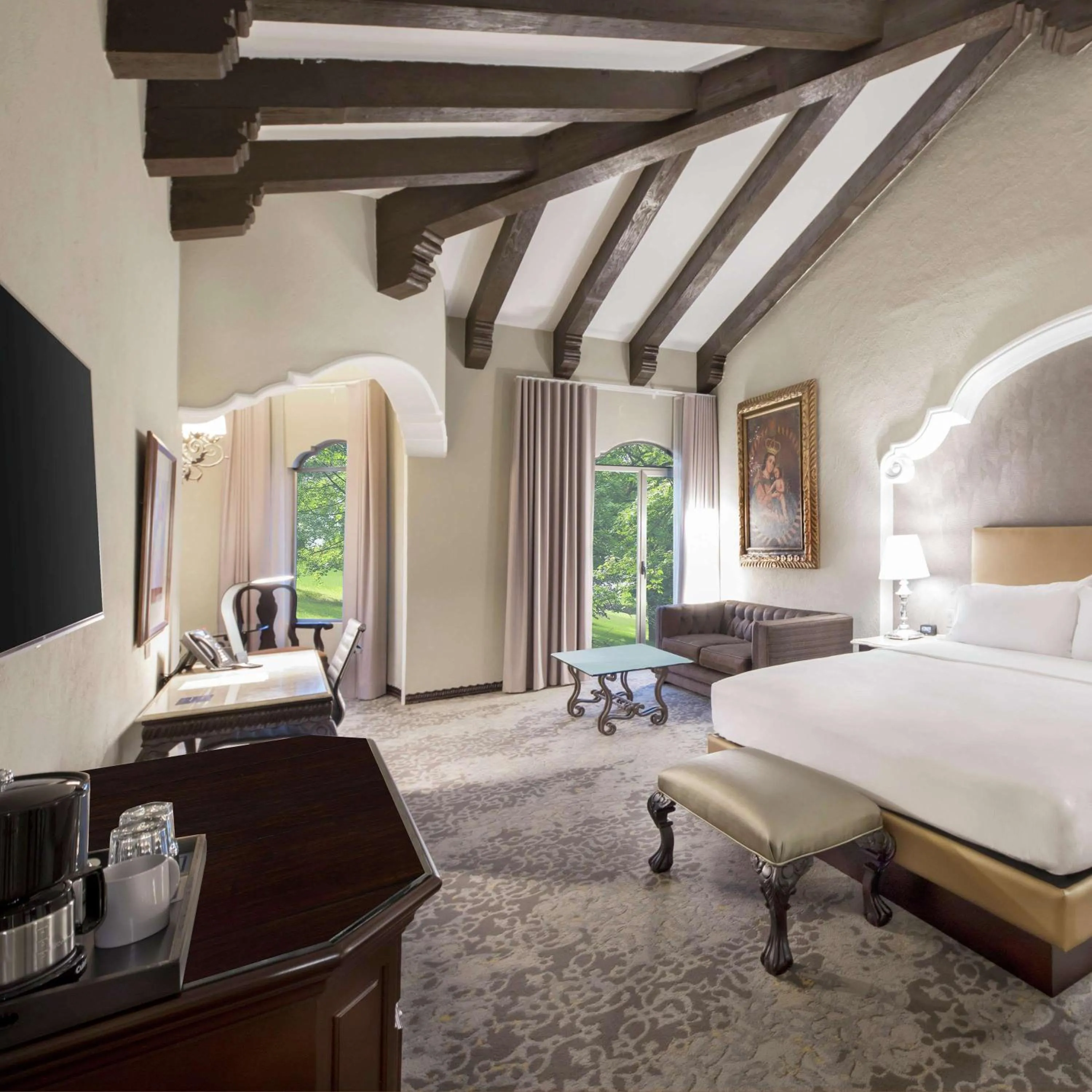 Bedroom, Bed in Hilton Guatemala City, Guatemala