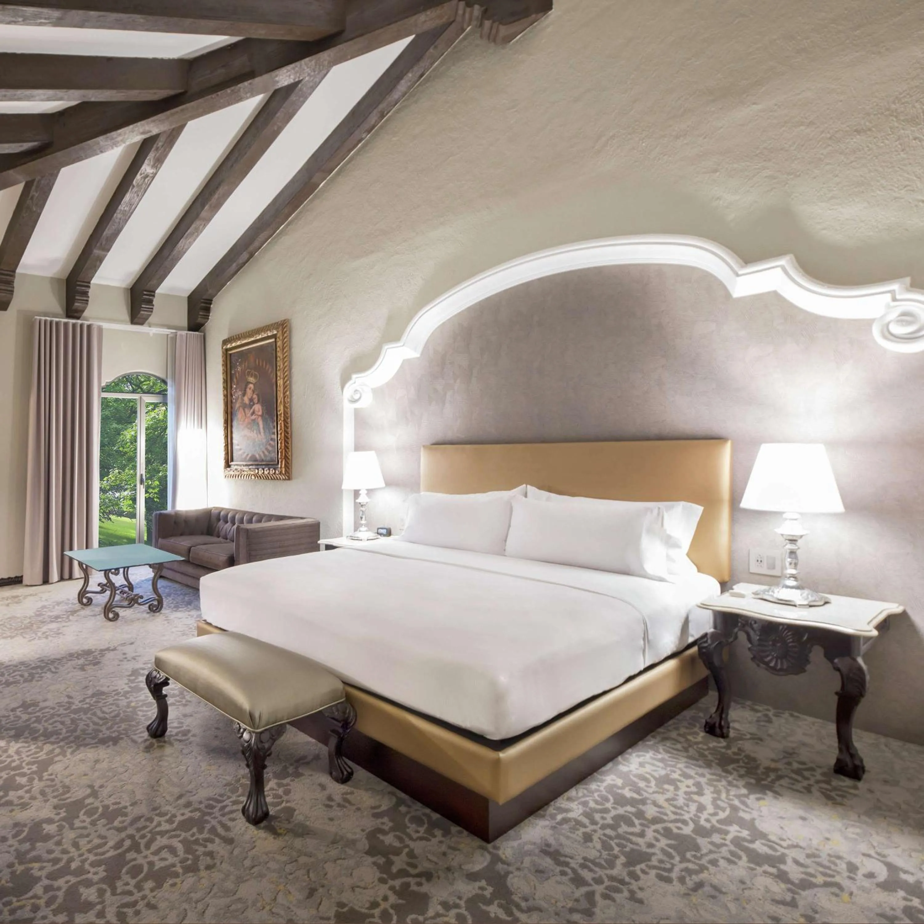 Living room, Bed in Hilton Guatemala City, Guatemala