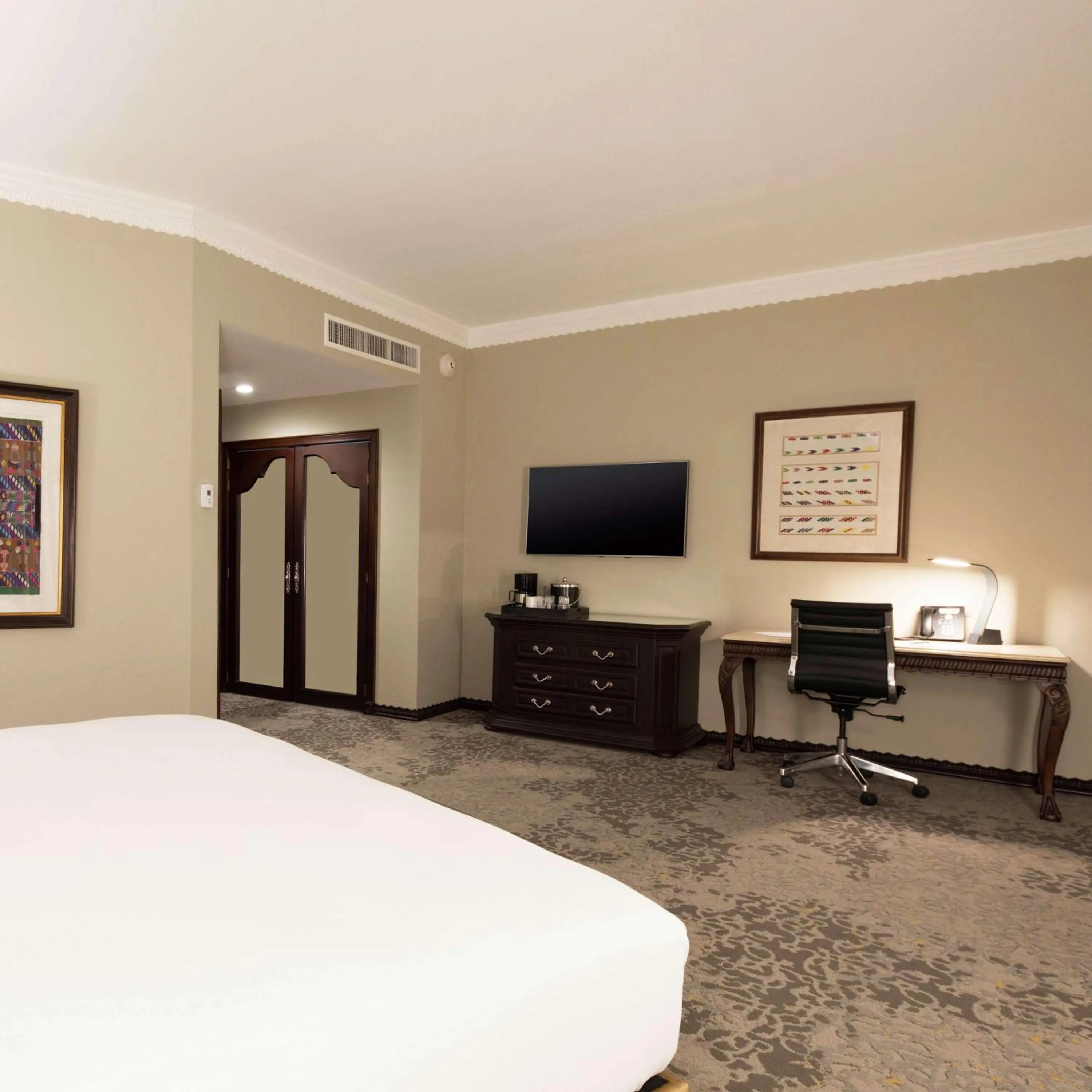 Bedroom, Bed in Hilton Guatemala City, Guatemala