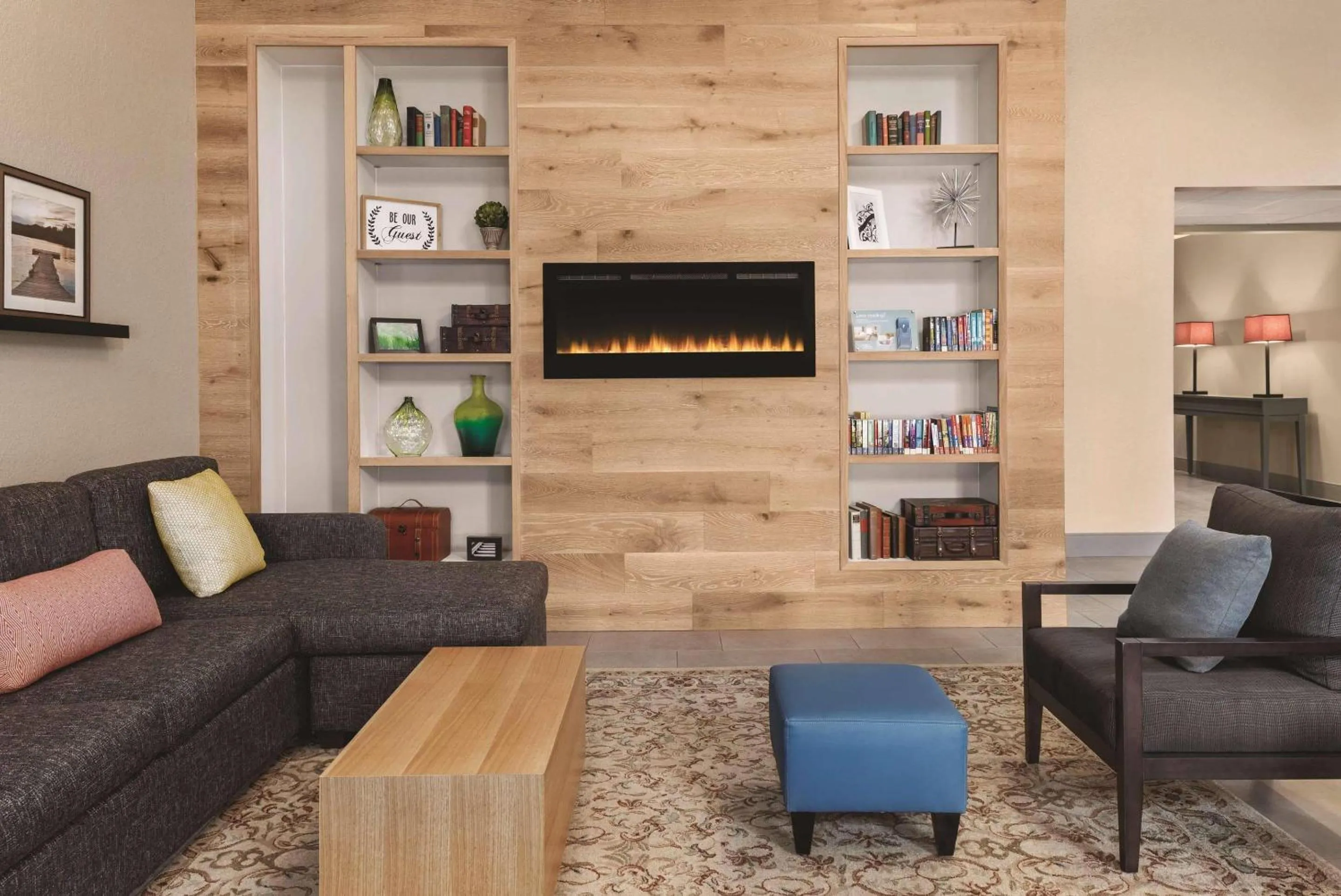 Lobby or reception in Country Inn & Suites by Radisson, Green Bay East, WI