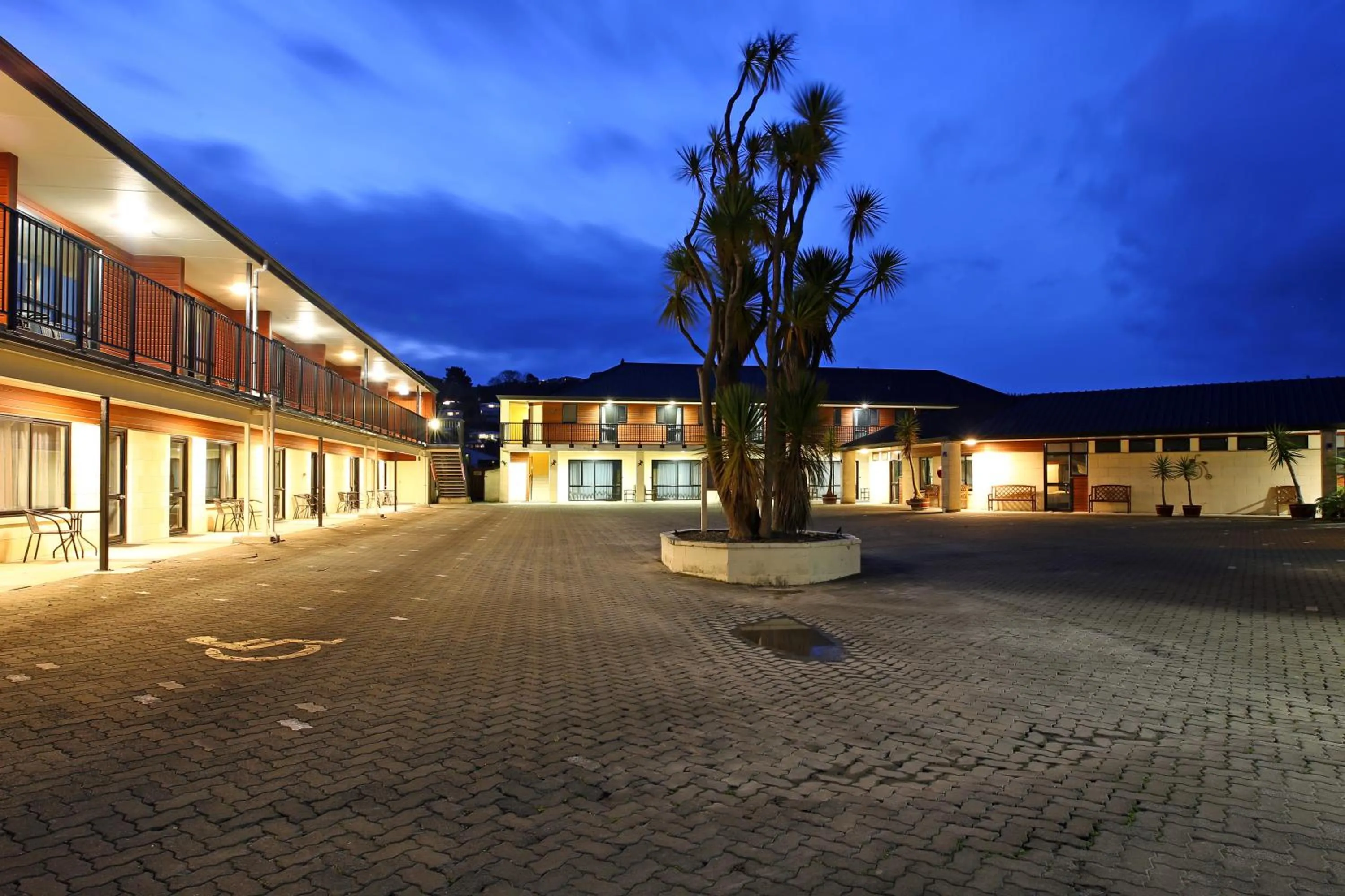 Property building in Heritage Court Lodge Oamaru