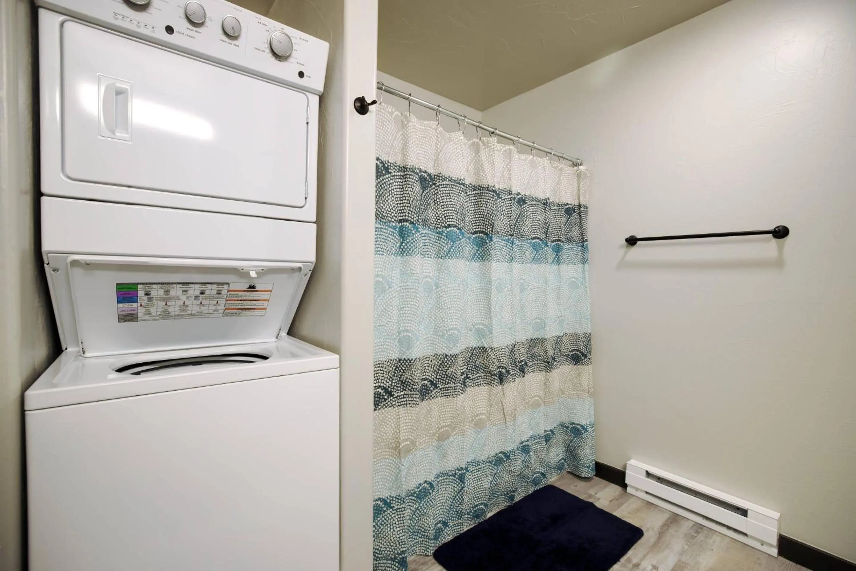 Bedroom in Copper King Convention Center, an Ascend Collection Hotel