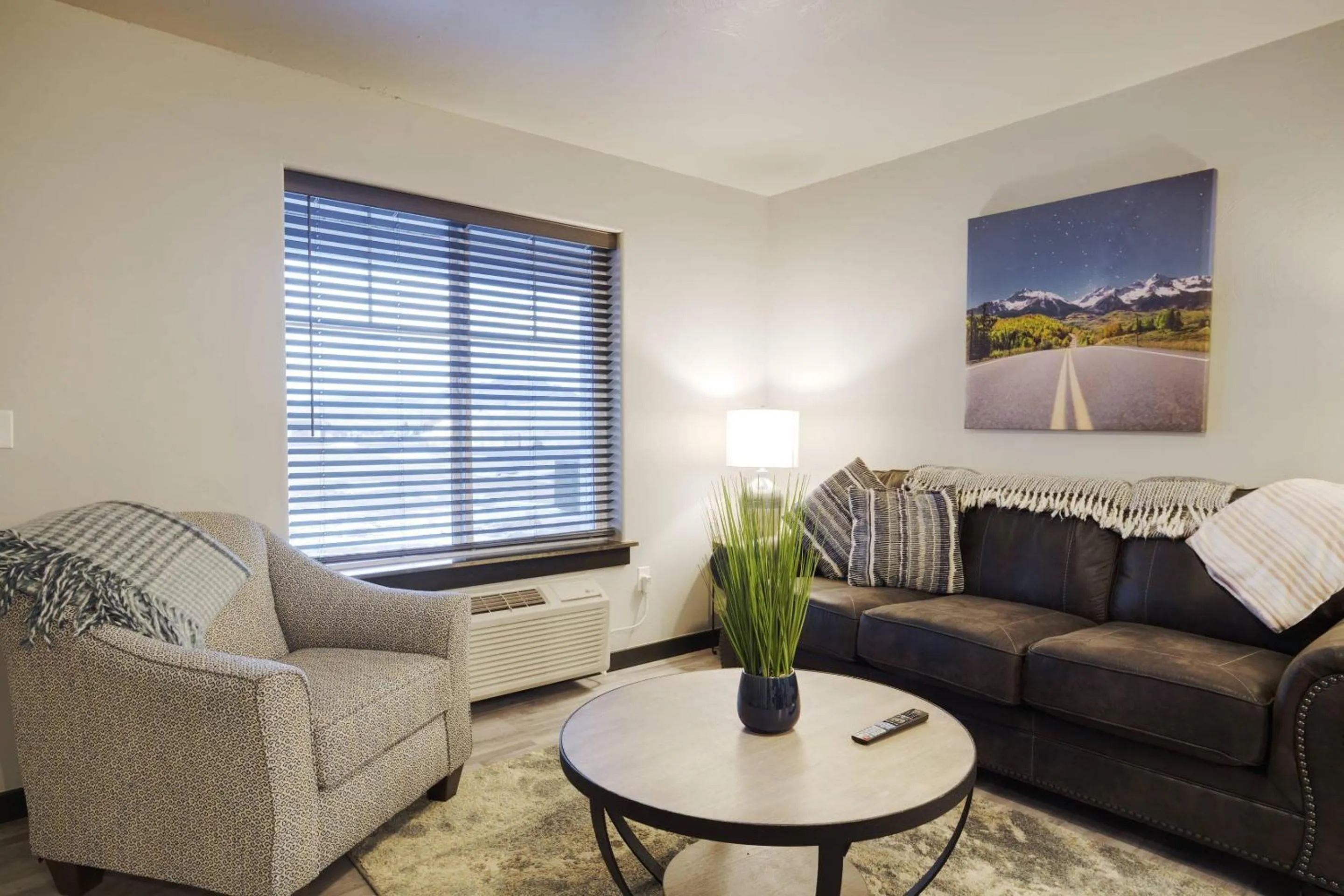 Bedroom in Copper King Convention Center, an Ascend Collection Hotel