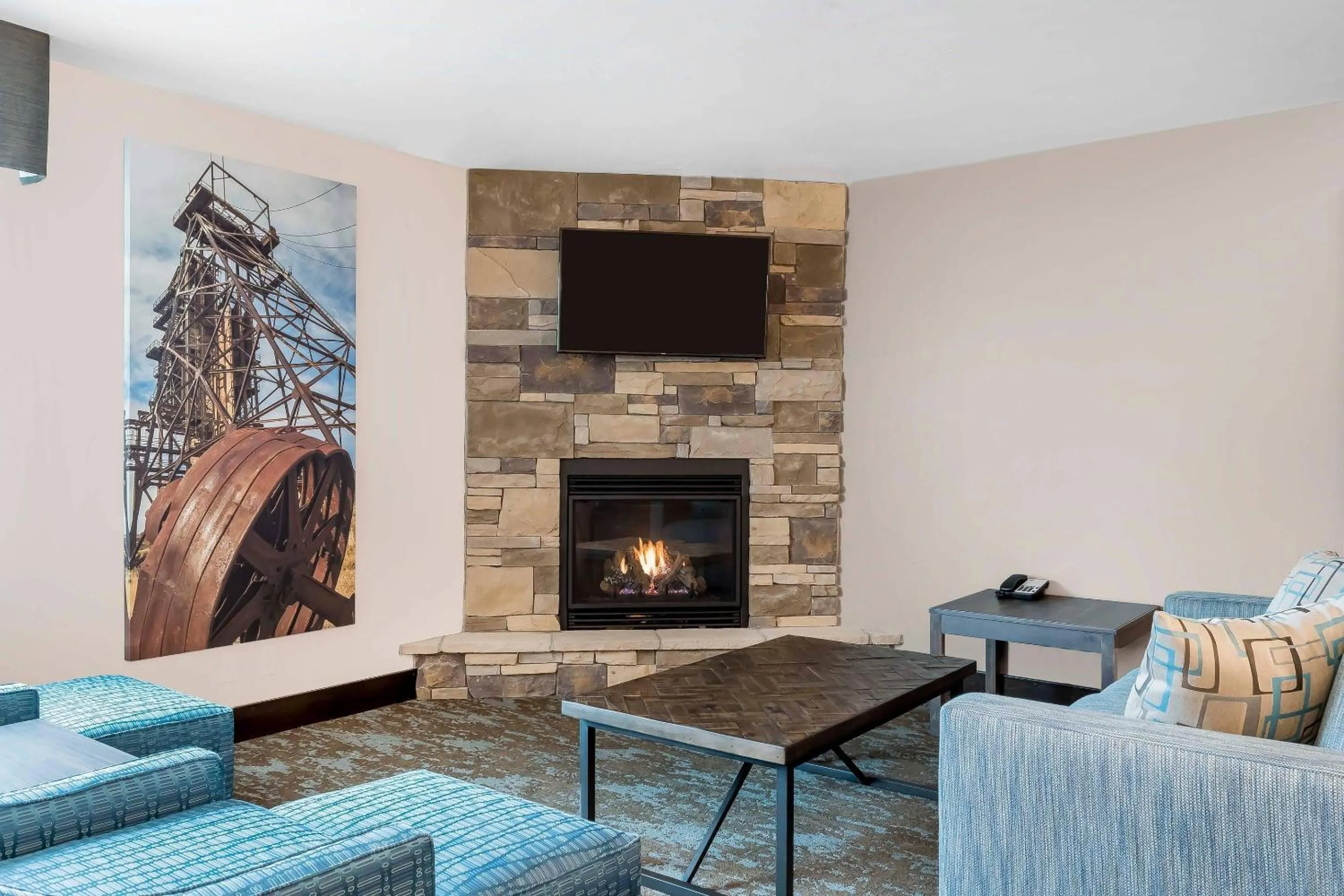 Bedroom in Copper King Convention Center, an Ascend Collection Hotel