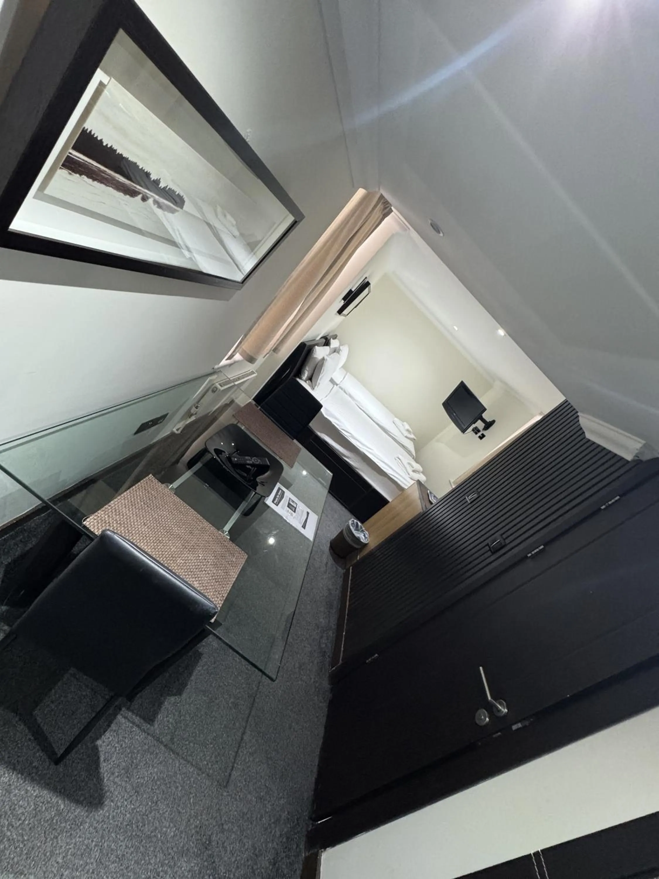 Photo of the whole room in The Royale Chulan Hyde Park Hotel