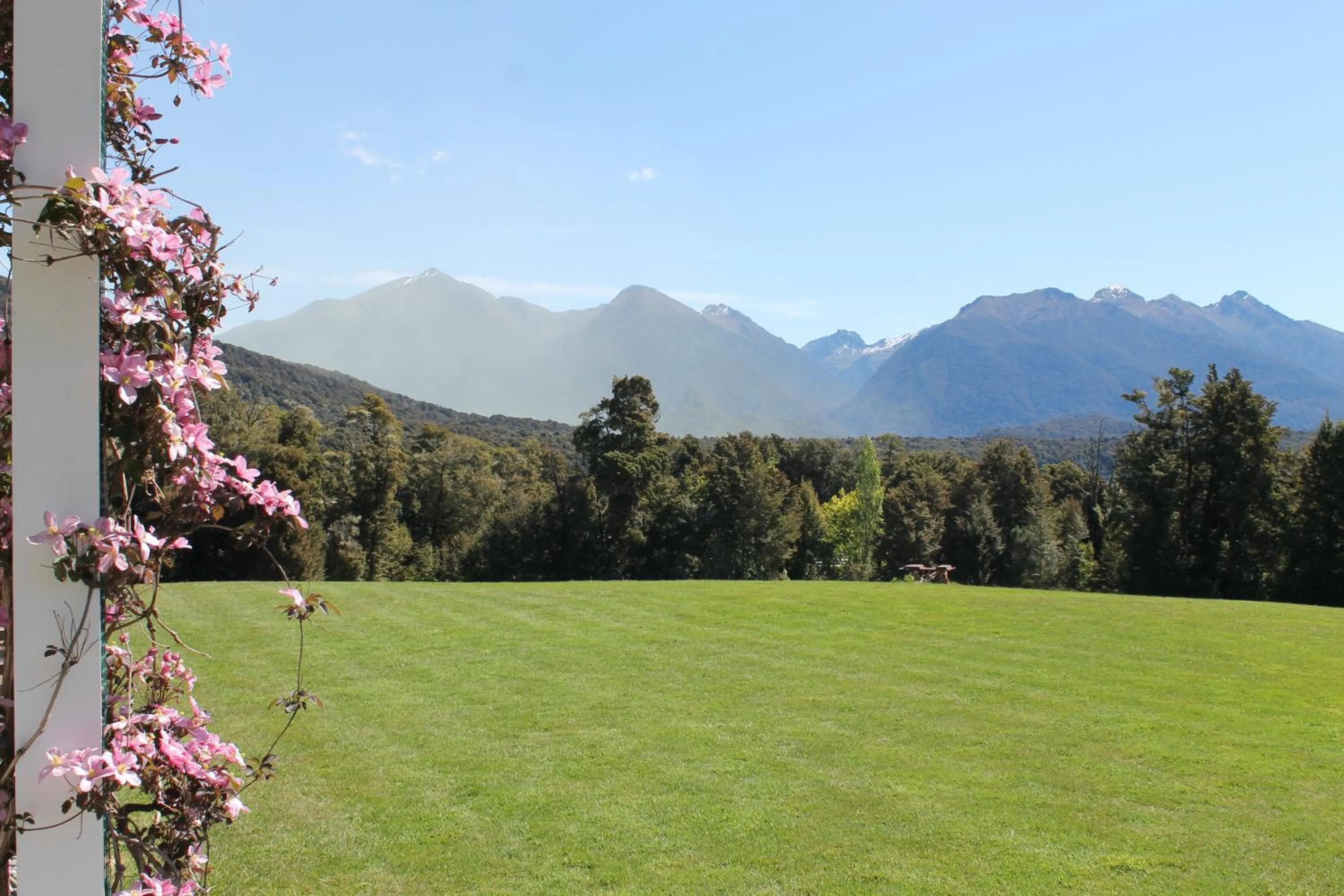 Property building in Murrells Grand View House