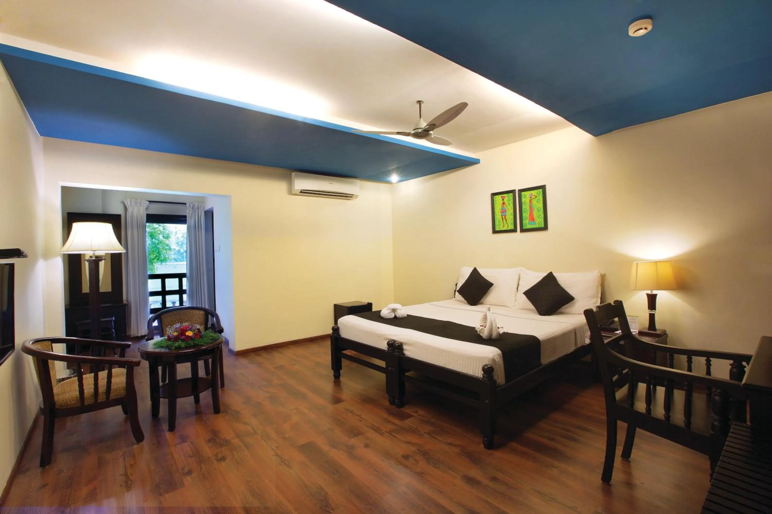 Bed in The River Retreat Heritage Ayurvedic Resort