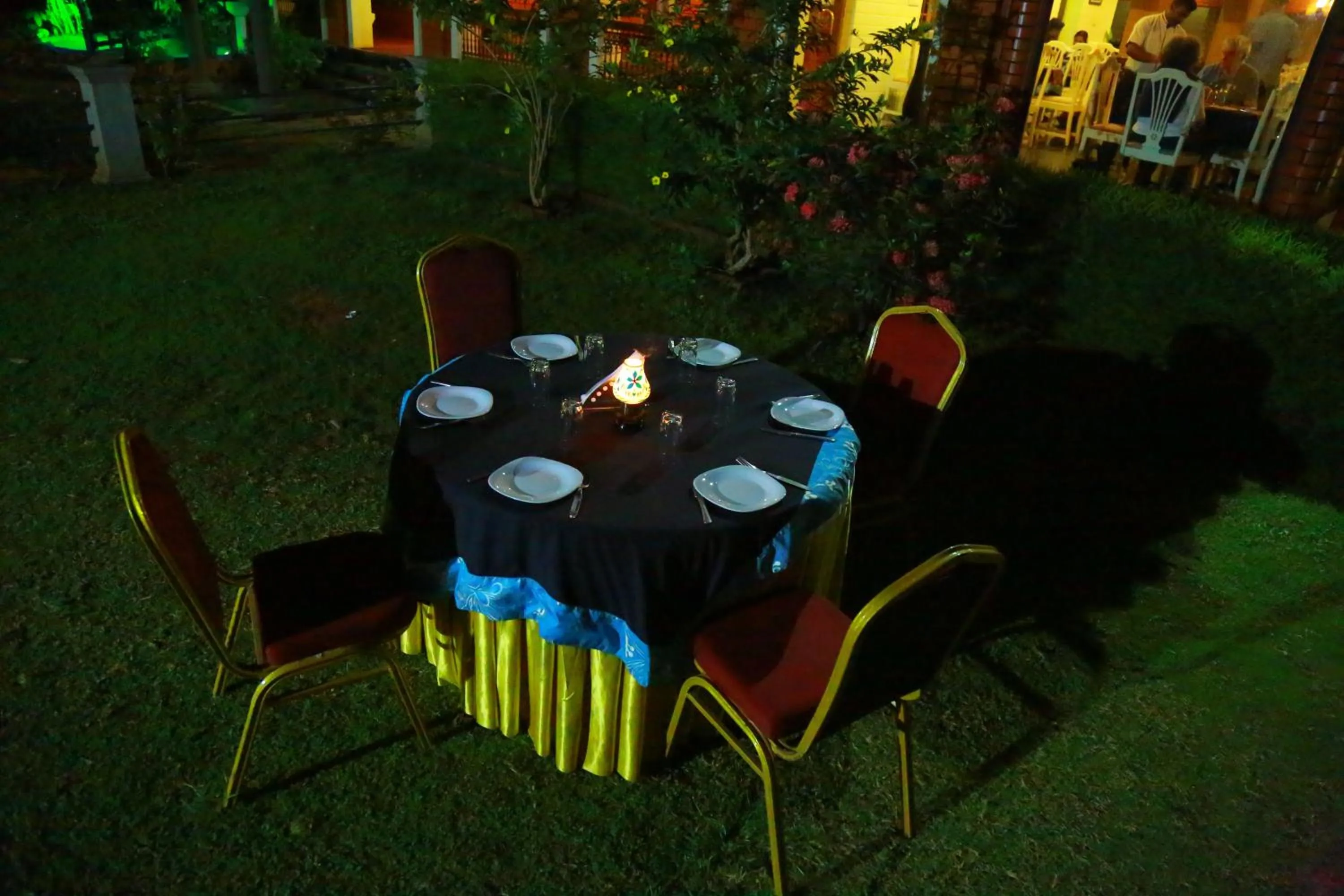 Restaurant/places to eat in The River Retreat Heritage Ayurvedic Resort