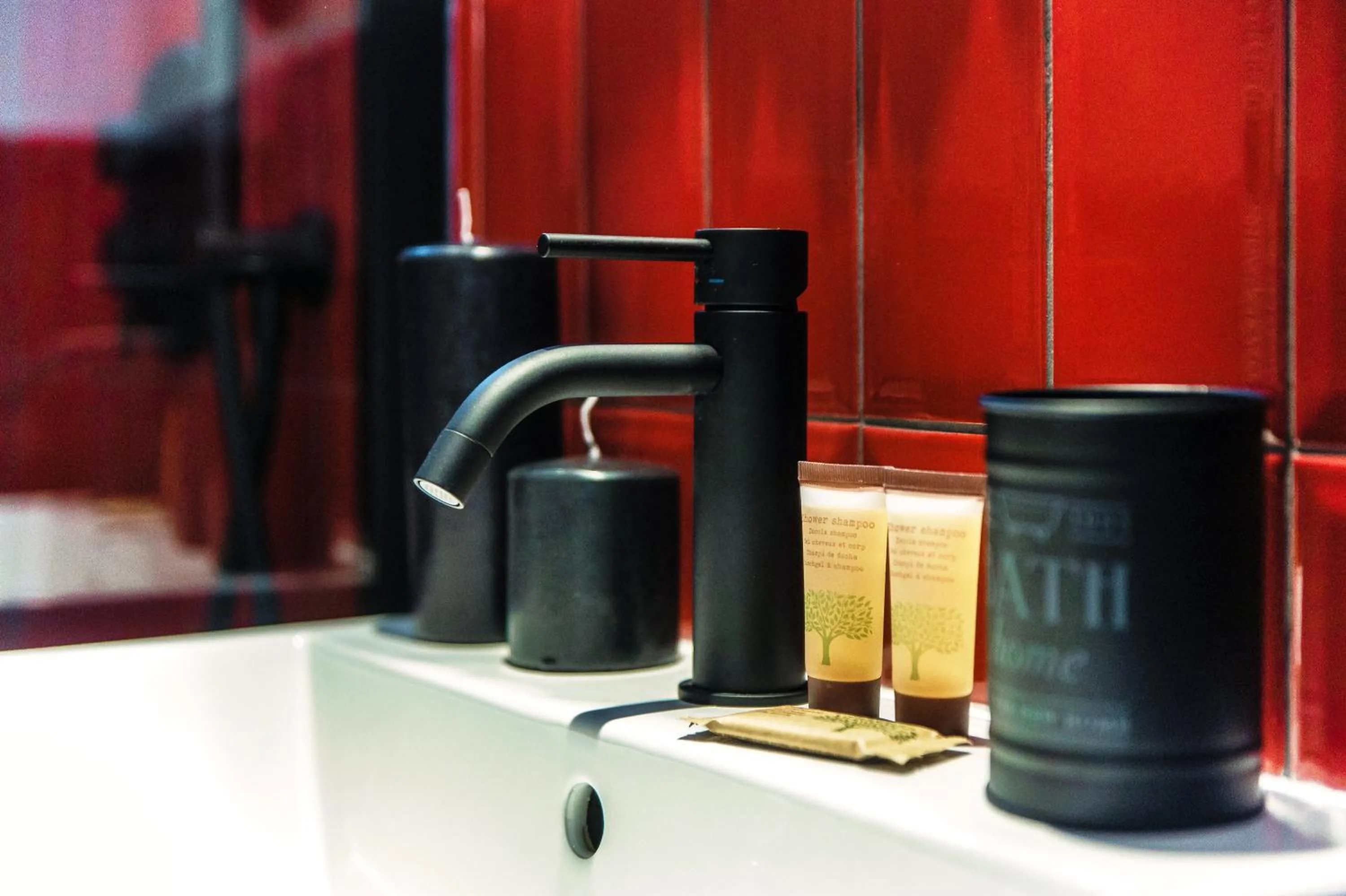 Bathroom in La Casa Dei Viaggiatori by "The House Of Travelers"