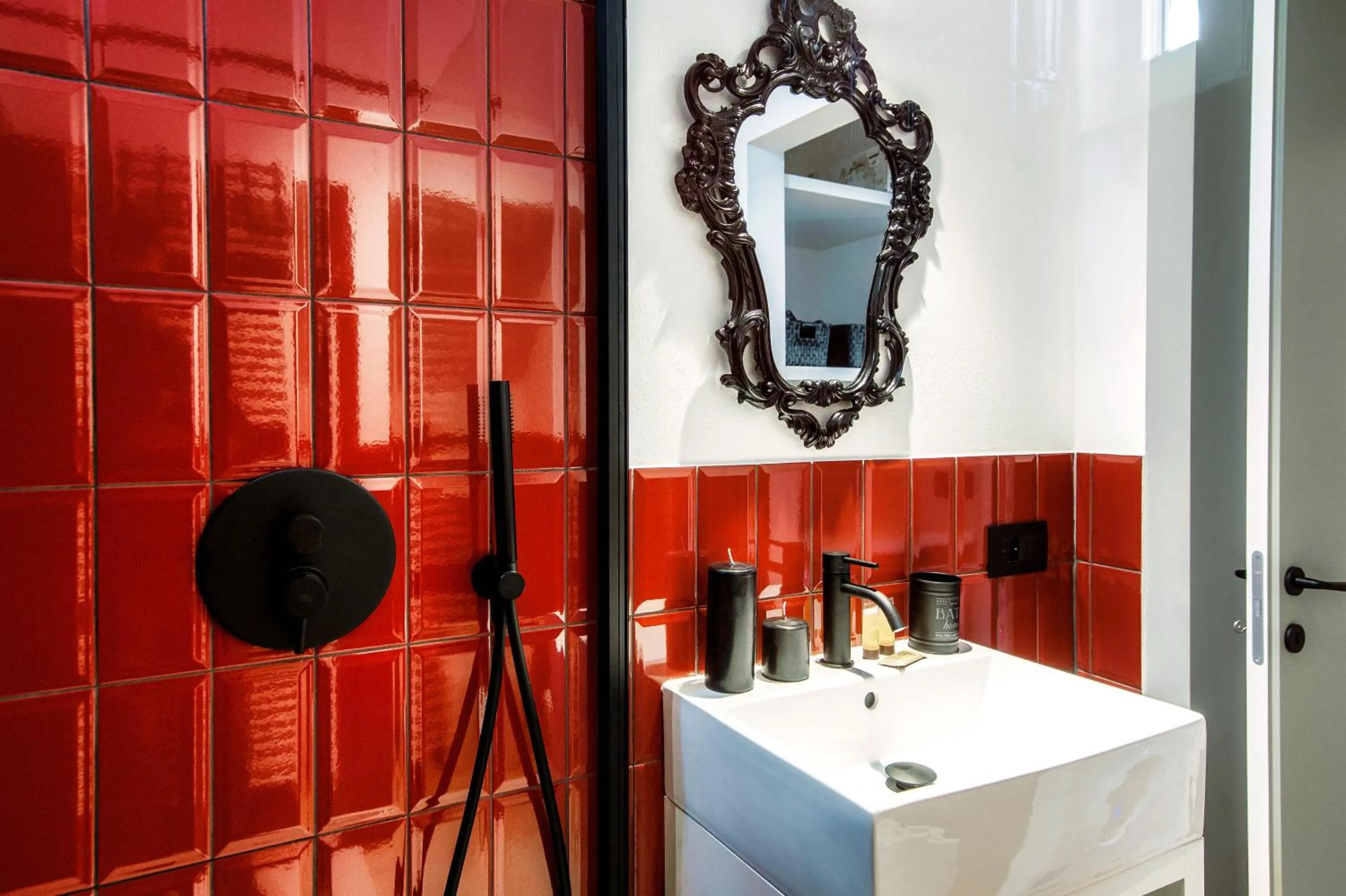 Bathroom in La Casa Dei Viaggiatori by "The House Of Travelers"