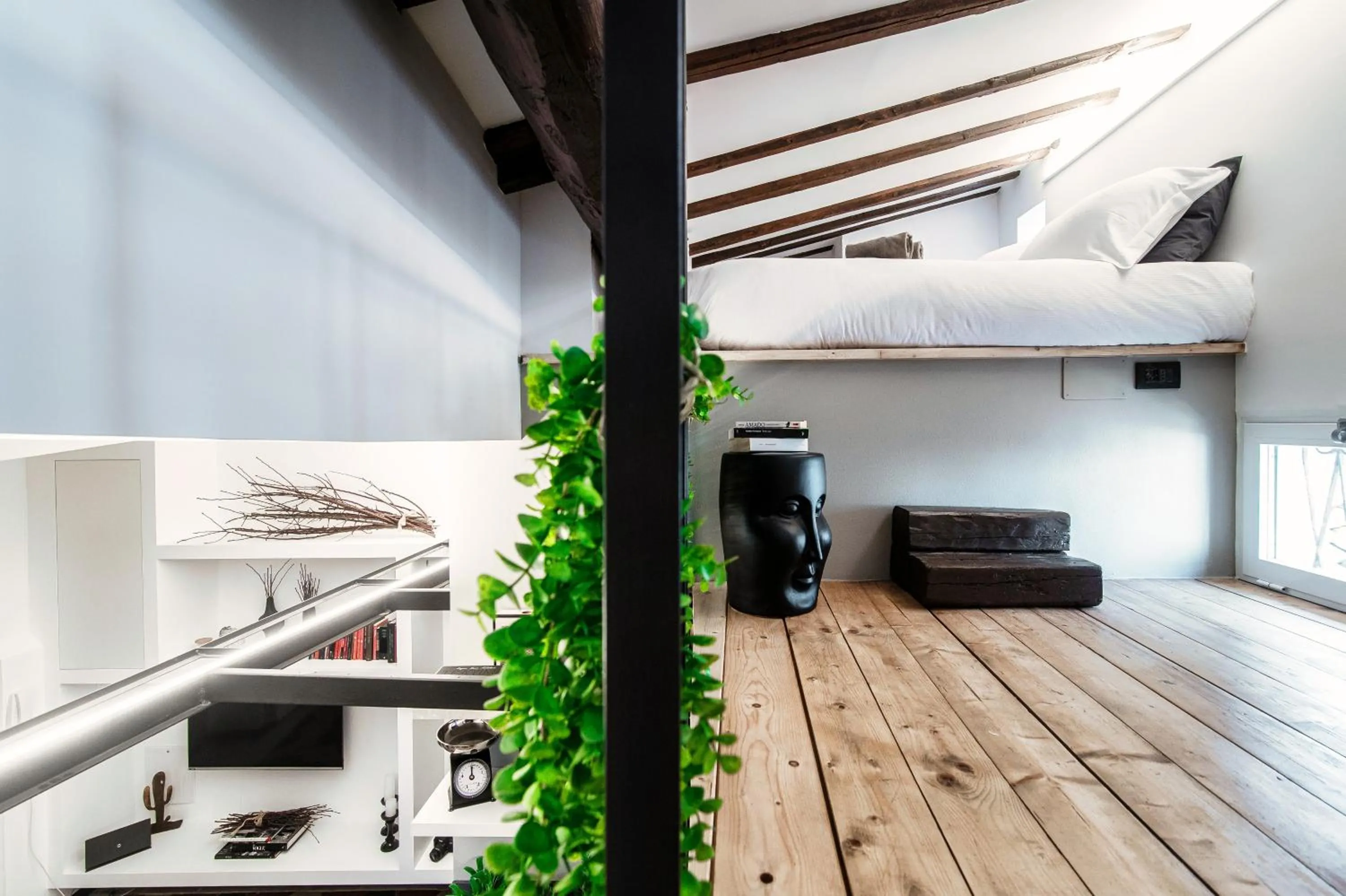 Bedroom in La Casa Dei Viaggiatori by "The House Of Travelers"