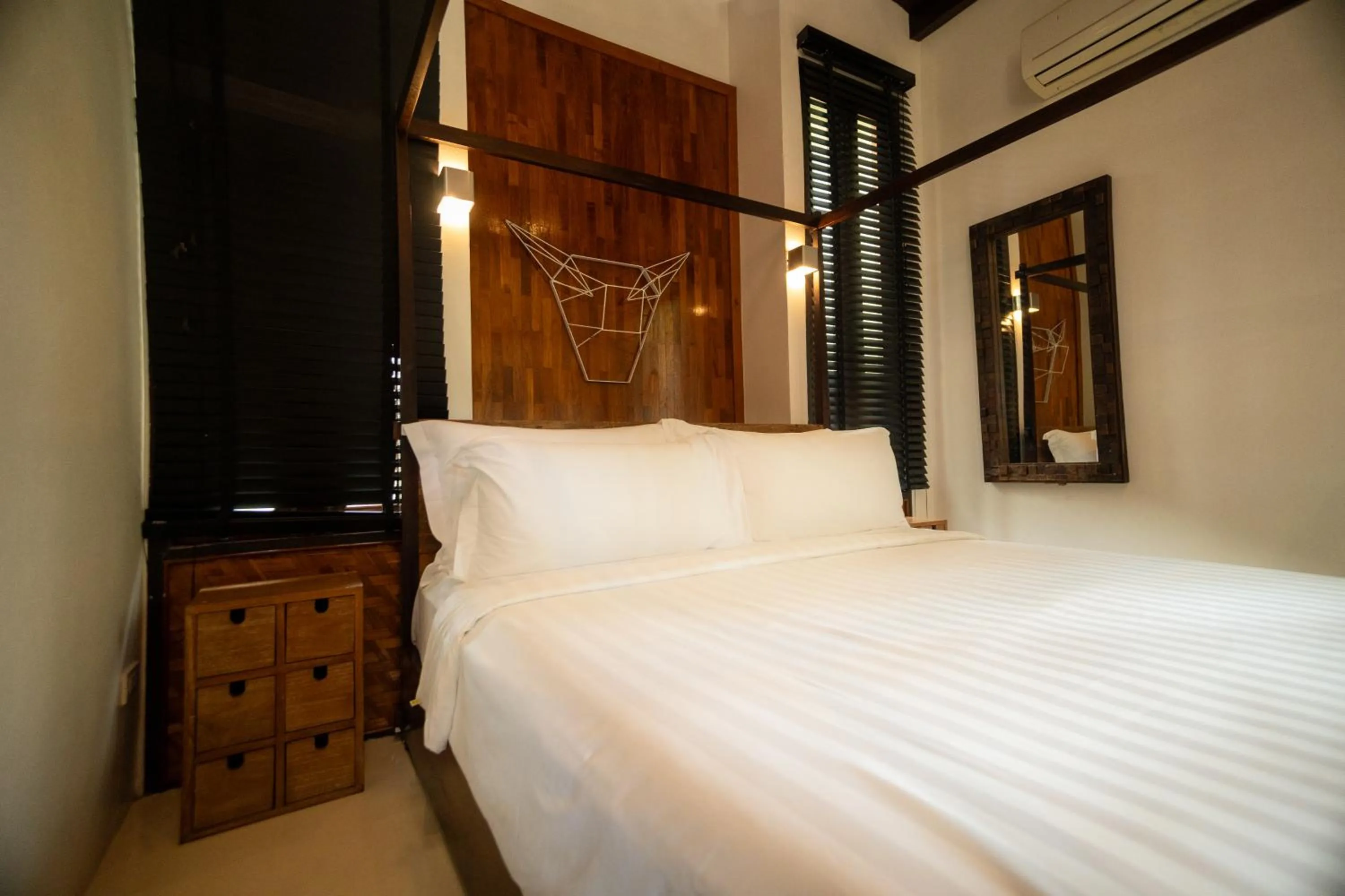 Bedroom, Bed in Puripai Villa