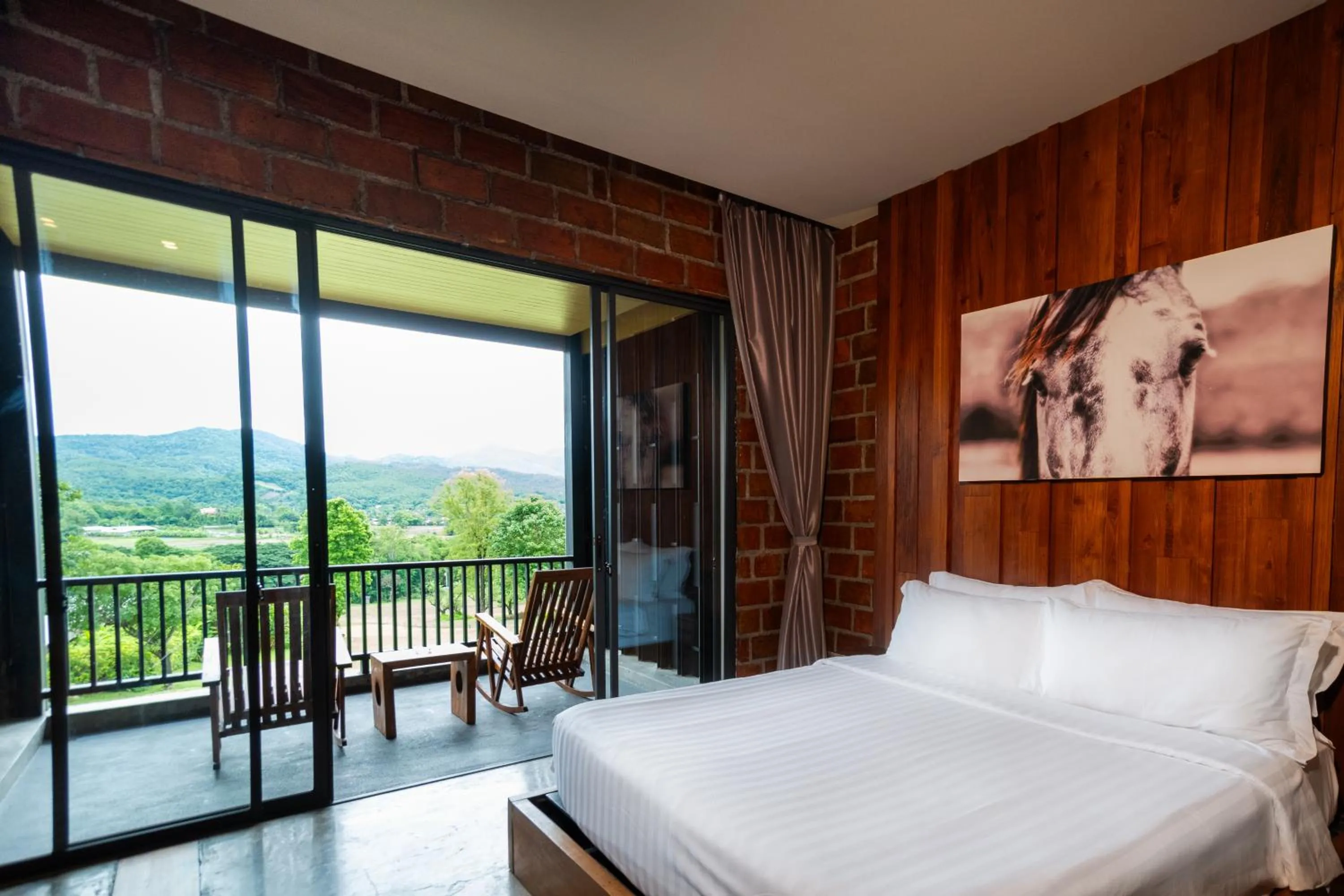 Bed in Puripai Villa