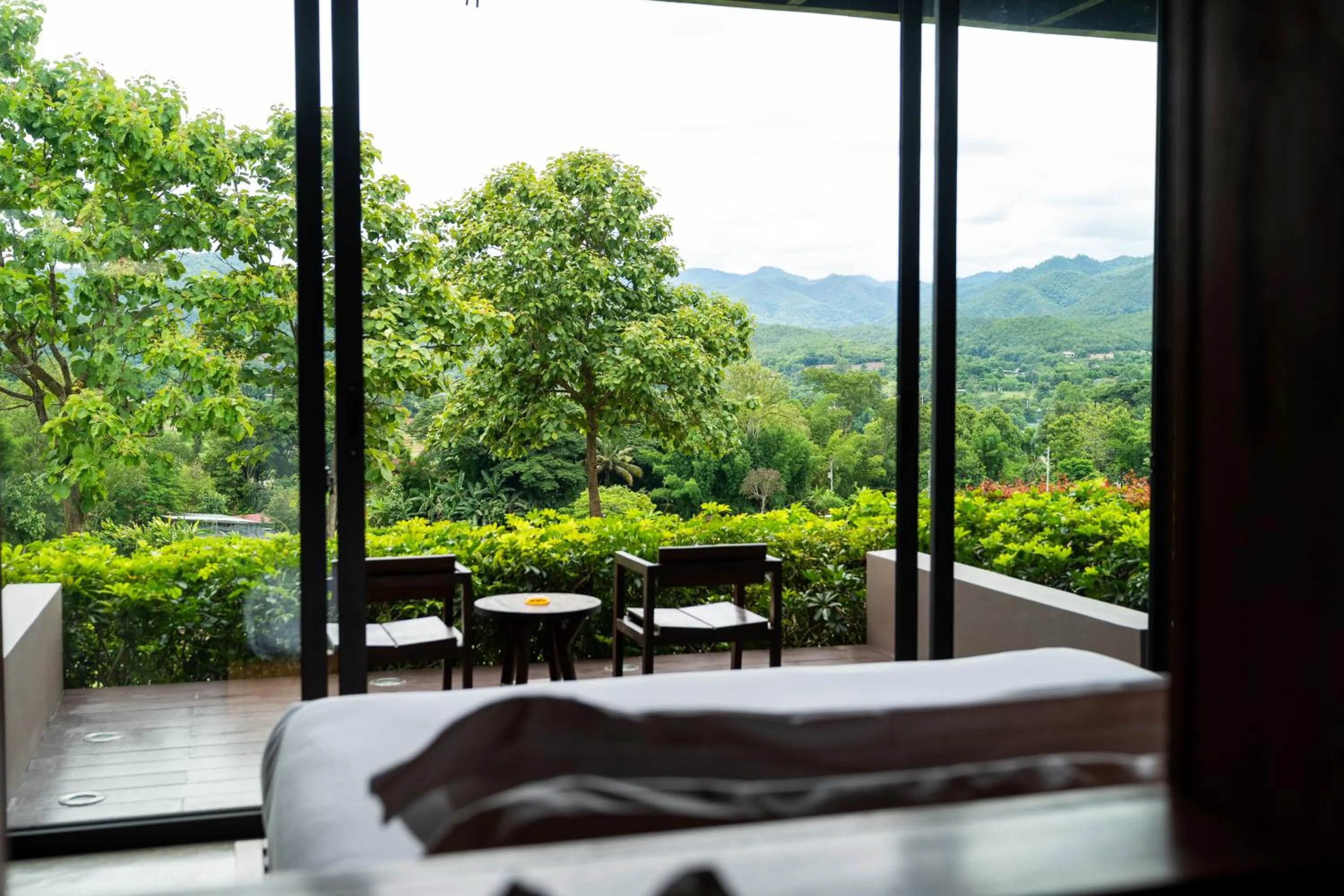 Mountain view, Bed in Puripai Villa