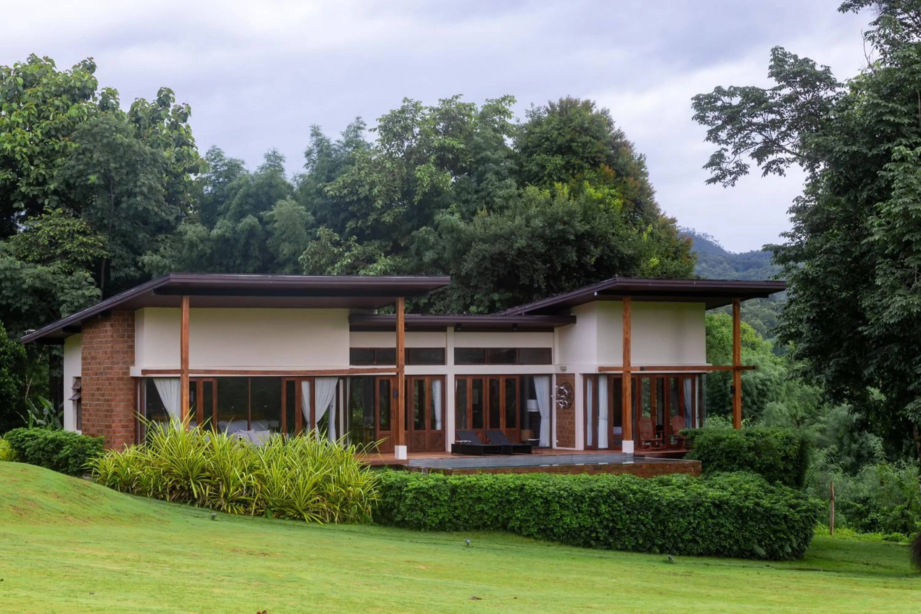 Property building in Puripai Villa