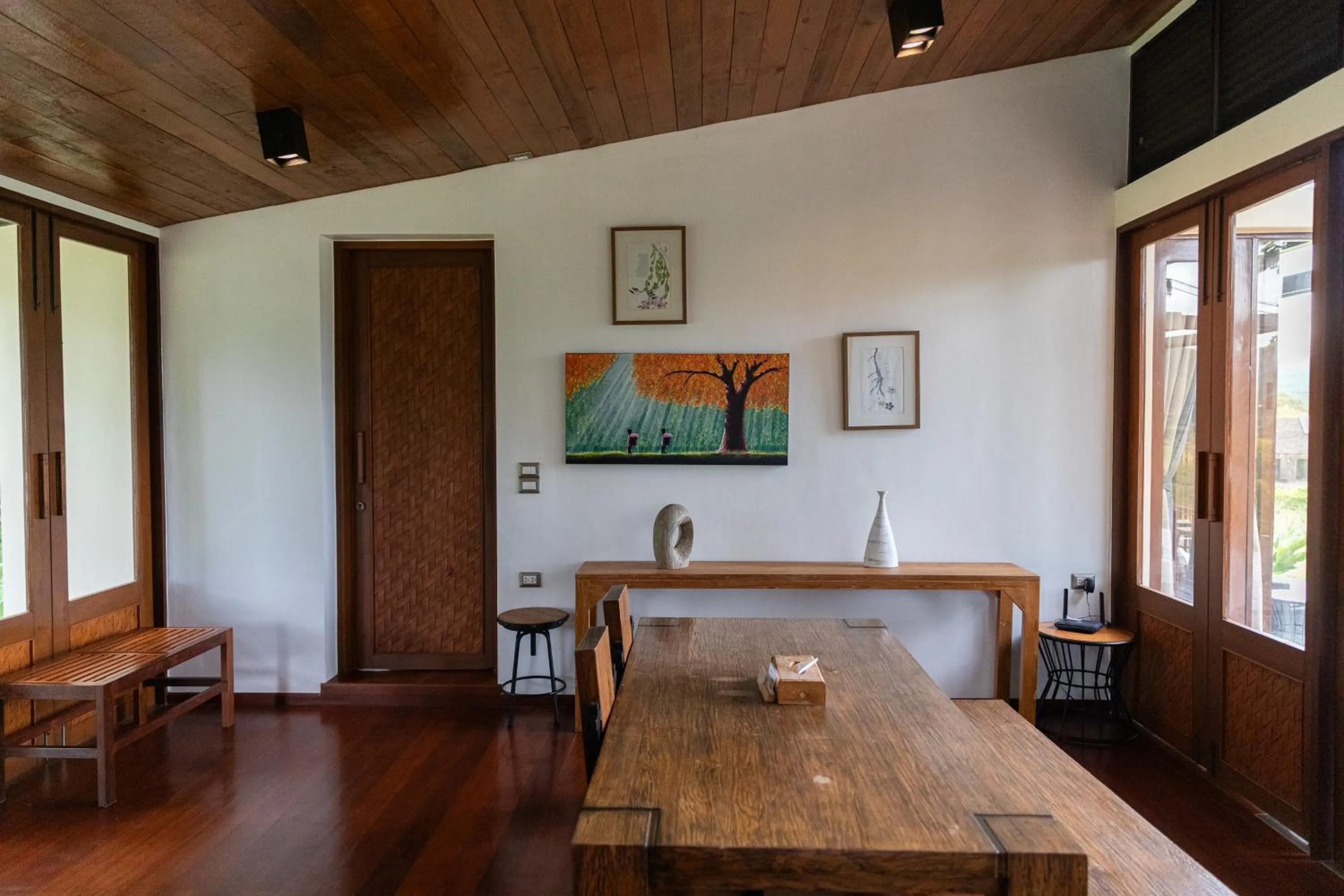 Dining area in Puripai Villa