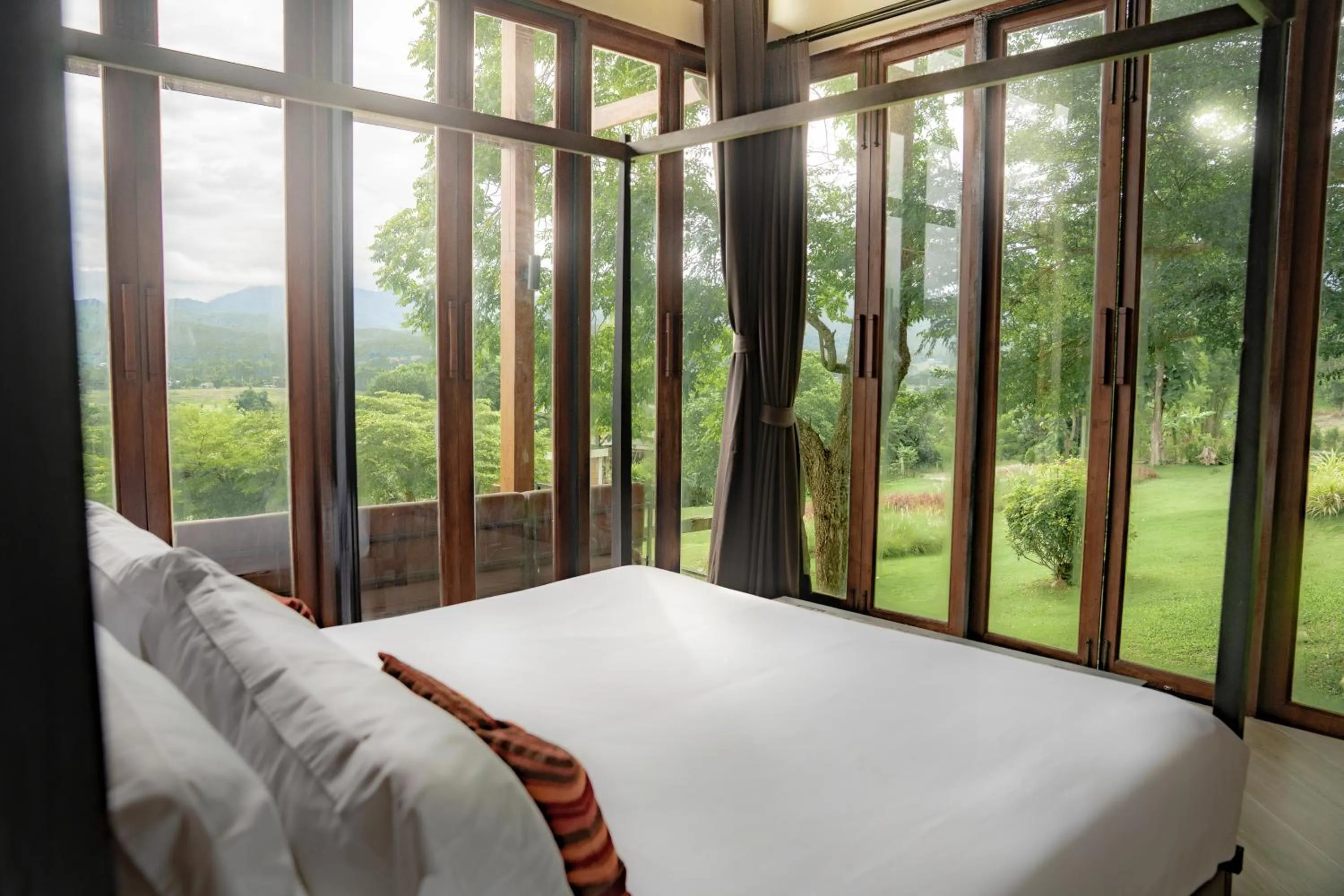 Bedroom, Bed in Puripai Villa