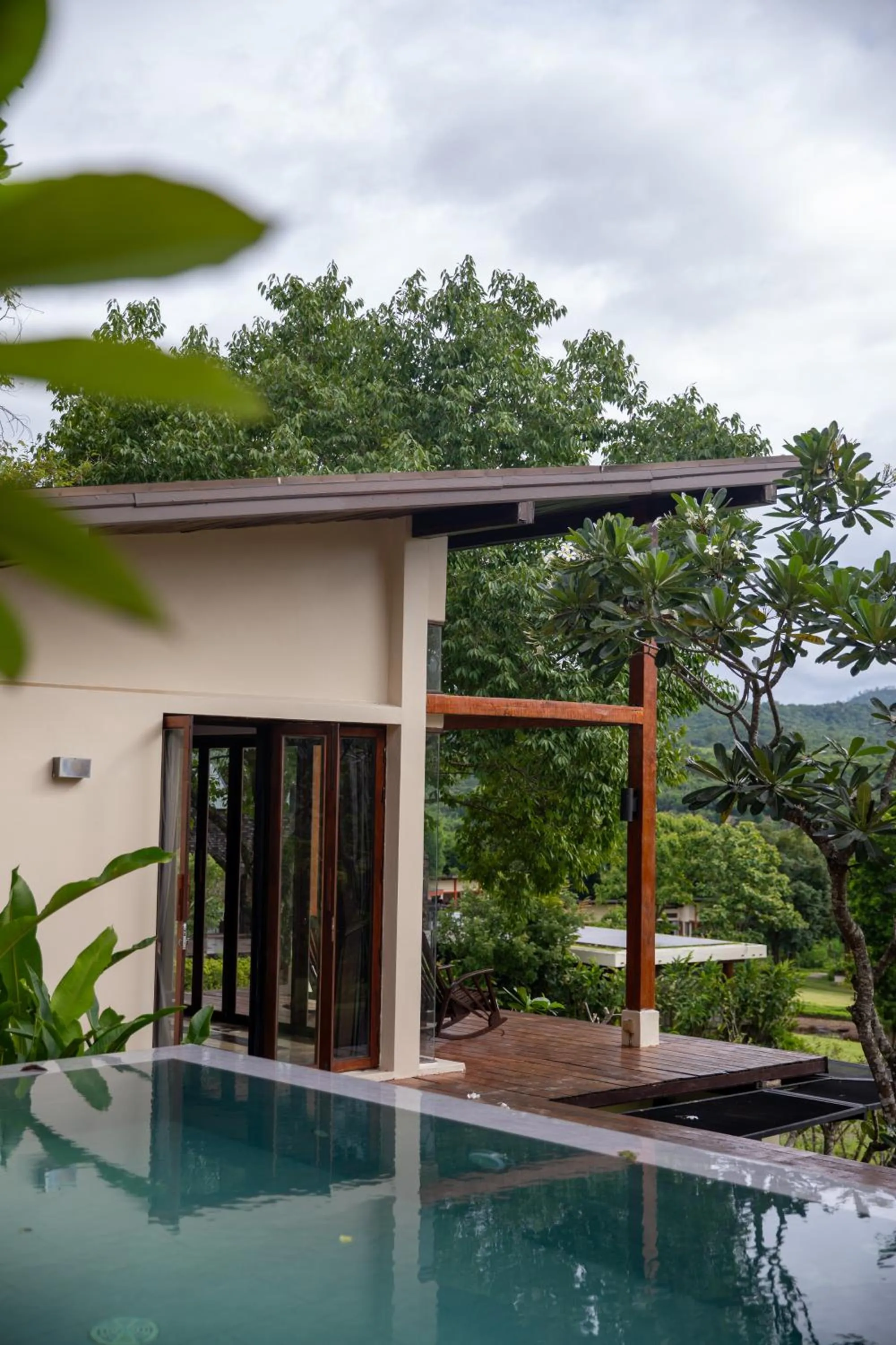 Swimming pool in Puripai Villa