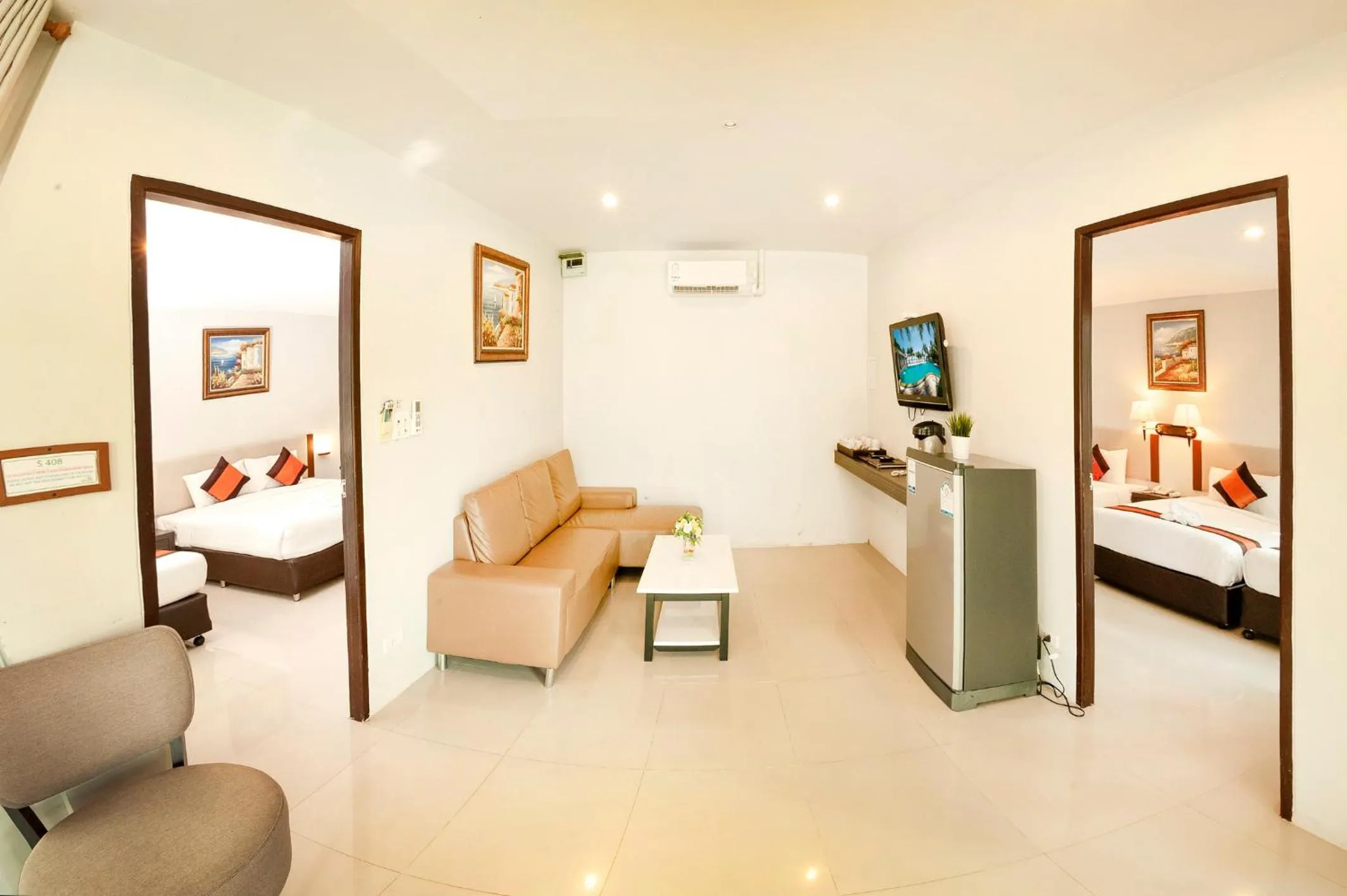 Bed in Chaolao Cabana Resort