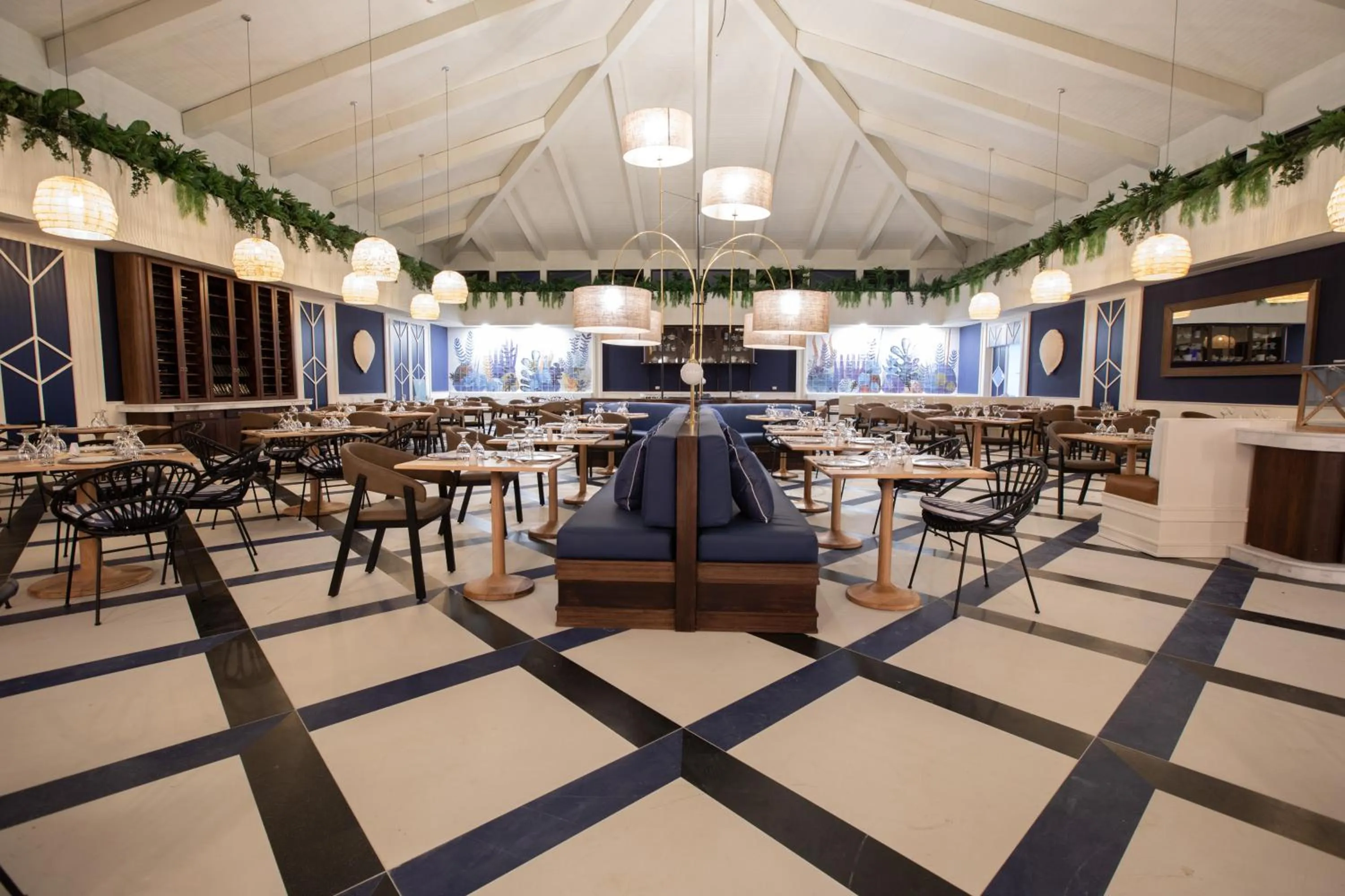 Restaurant/places to eat in Ocean el Faro Resort - All Inclusive