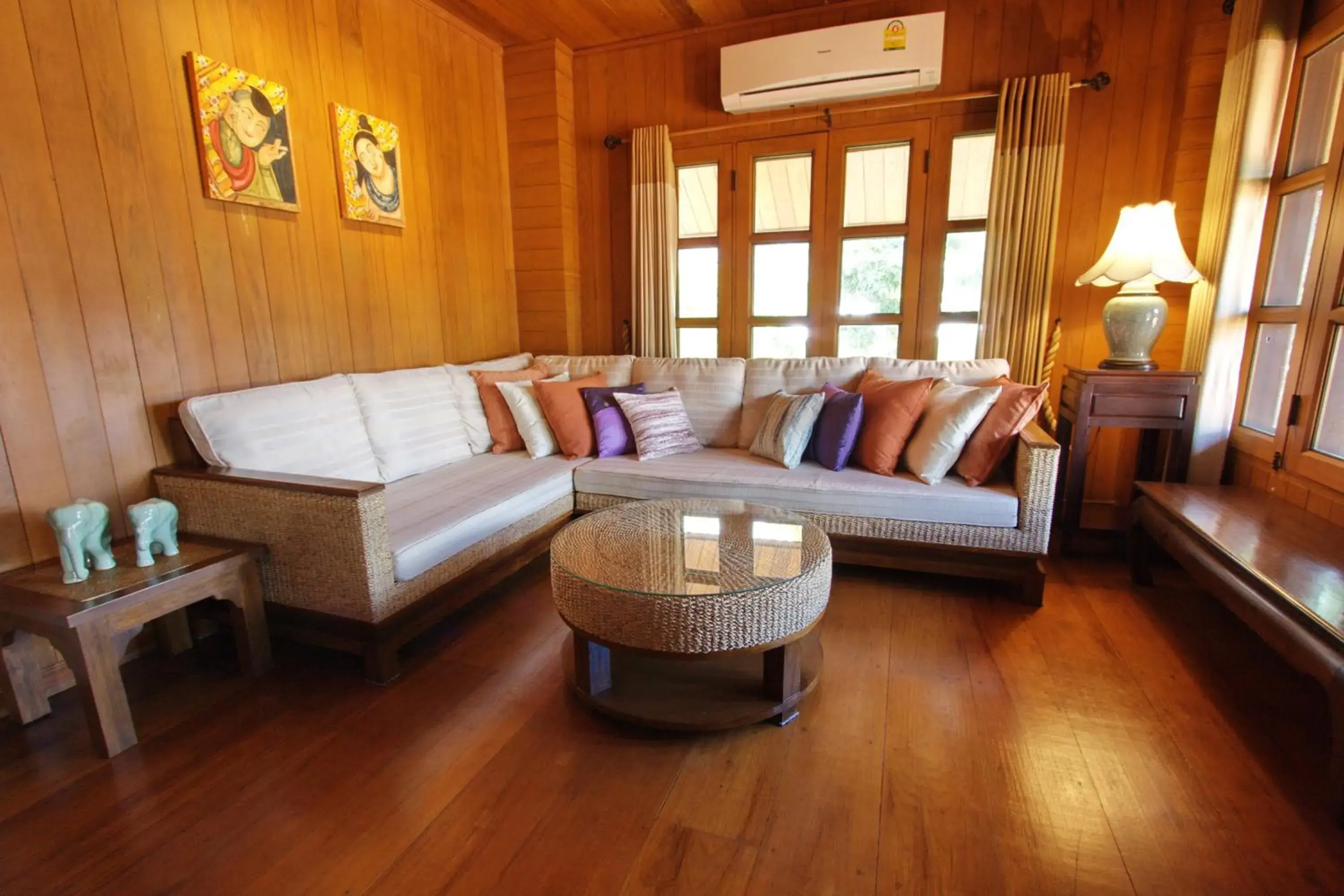 Living room in Ruen Come In Living room in Ruen Come In