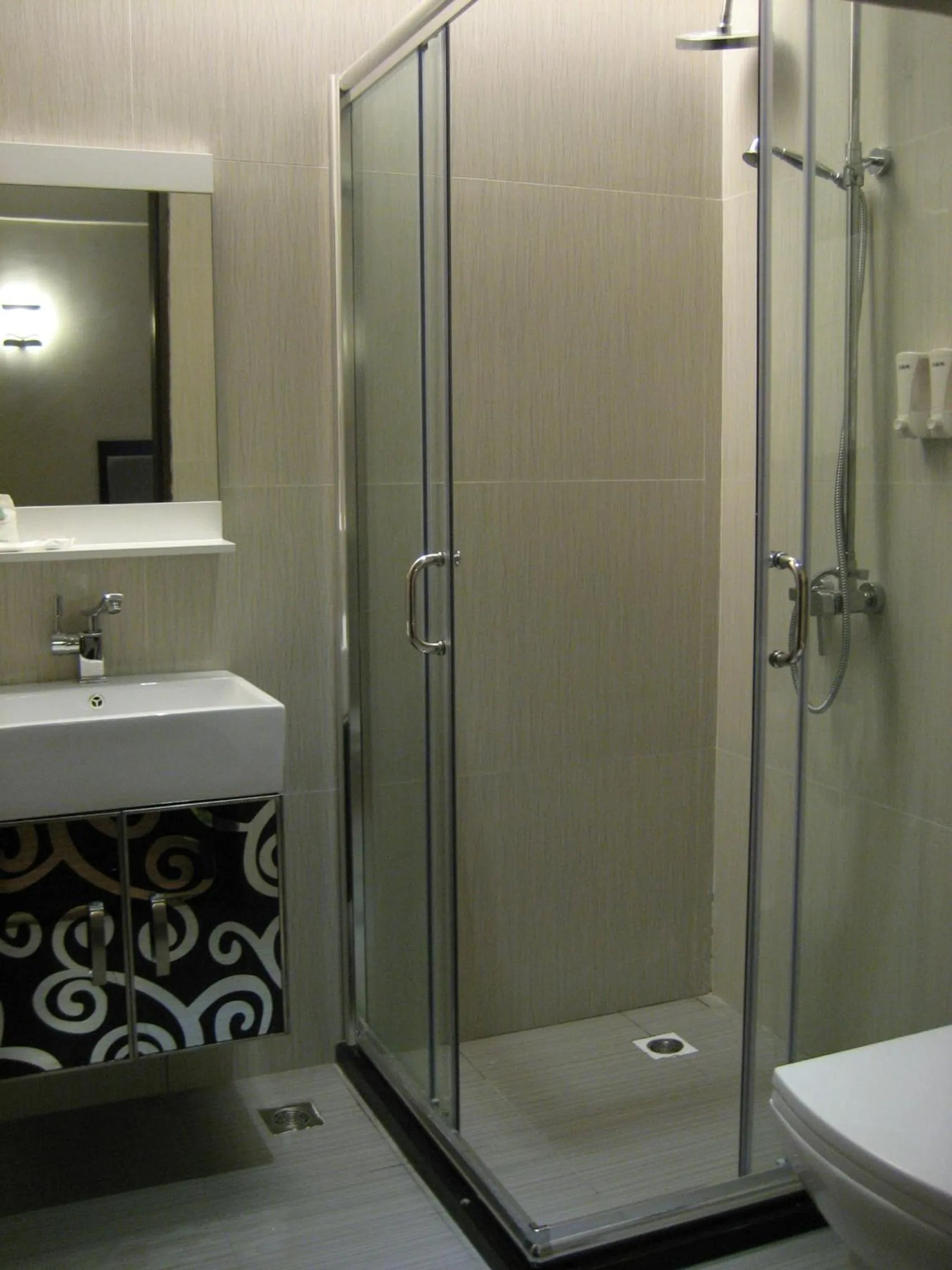 Bathroom in KK Waterfront Hotel