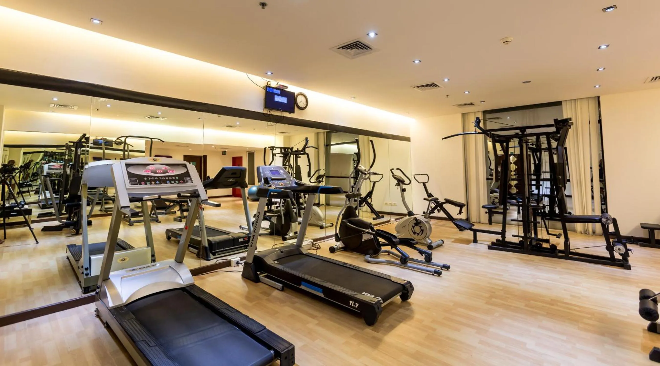 Fitness centre/facilities in Flora Airport Hotel and Convention Centre Kochi