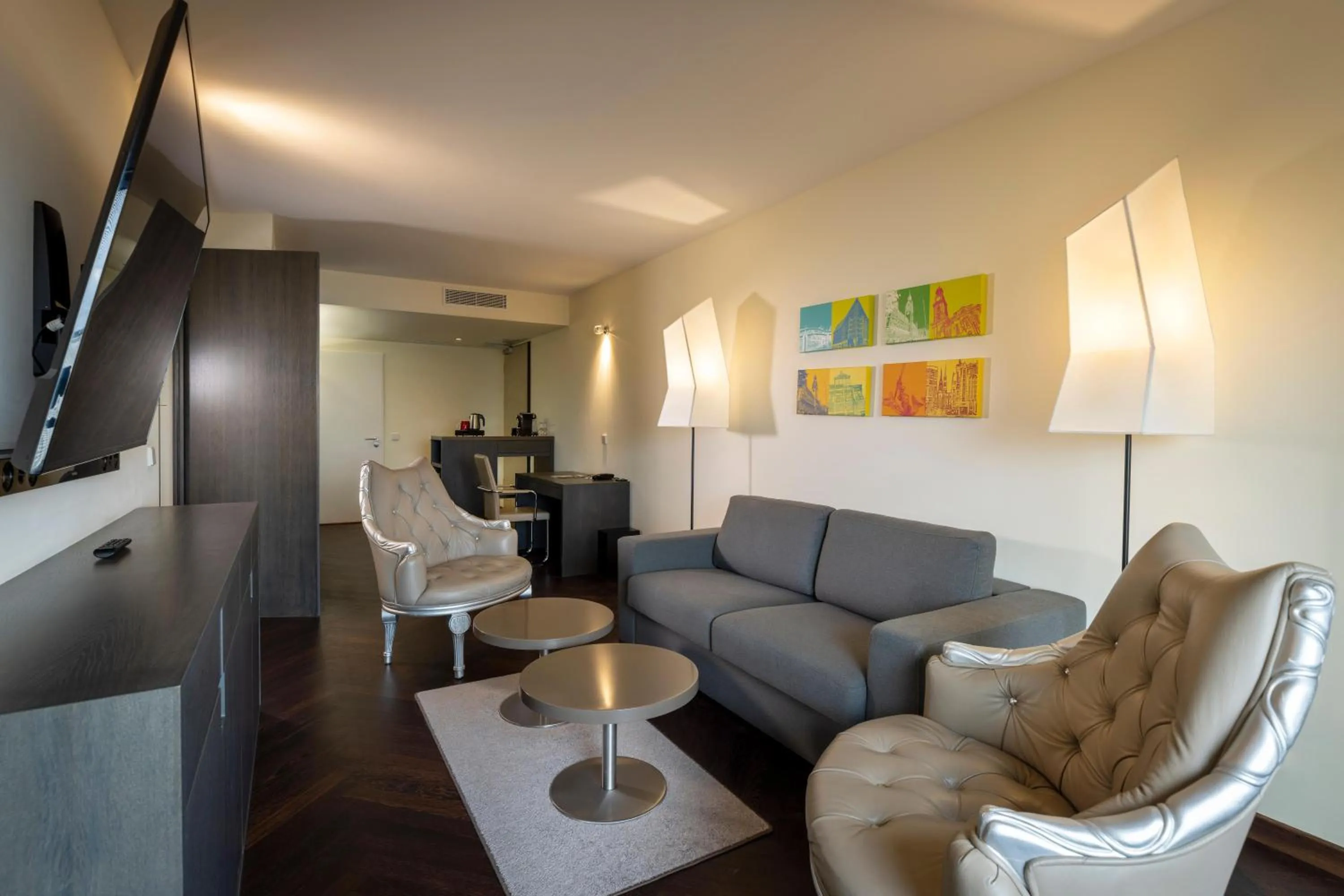 TV and multimedia in ARCOTEL Onyx Hamburg