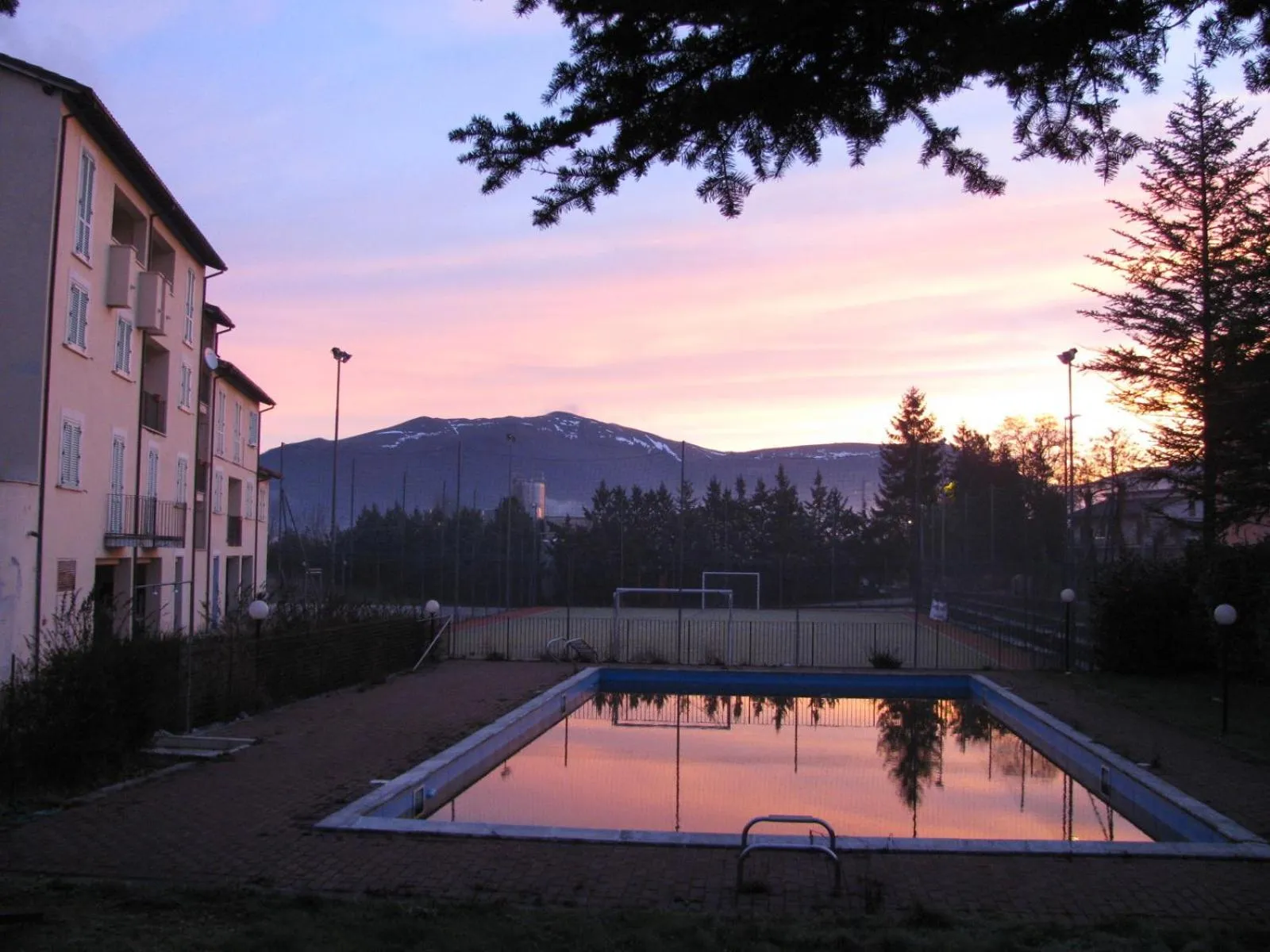 Swimming pool in Lieta Sosta