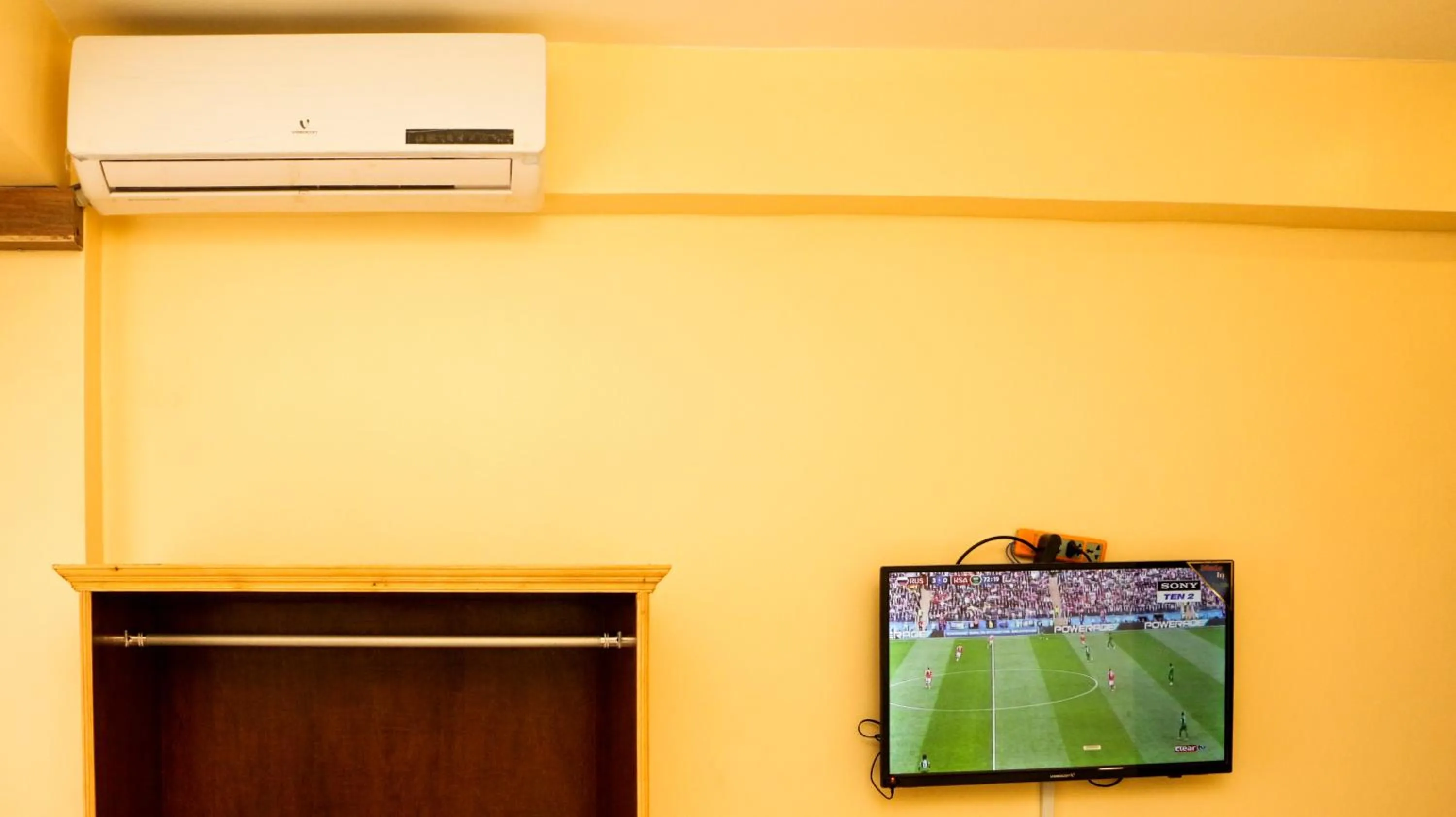 TV and multimedia in Hotel Lapha