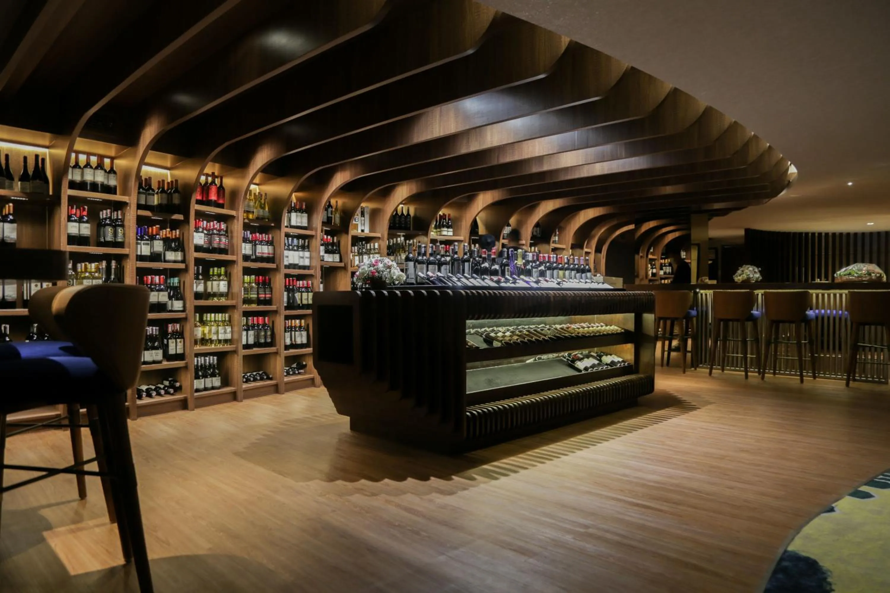 Restaurant/places to eat in Wyndham Surabaya