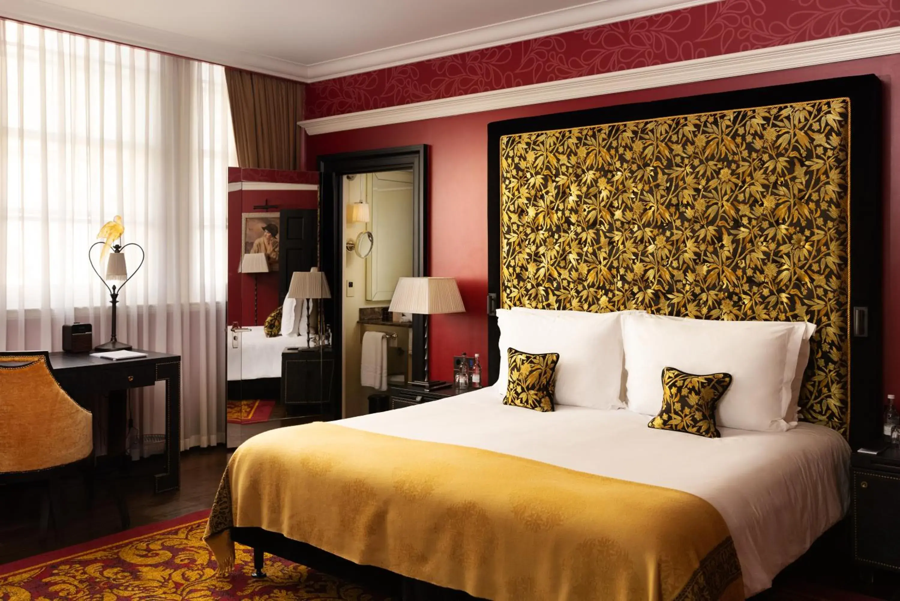 Bed in L'oscar London Bed in L'oscar London