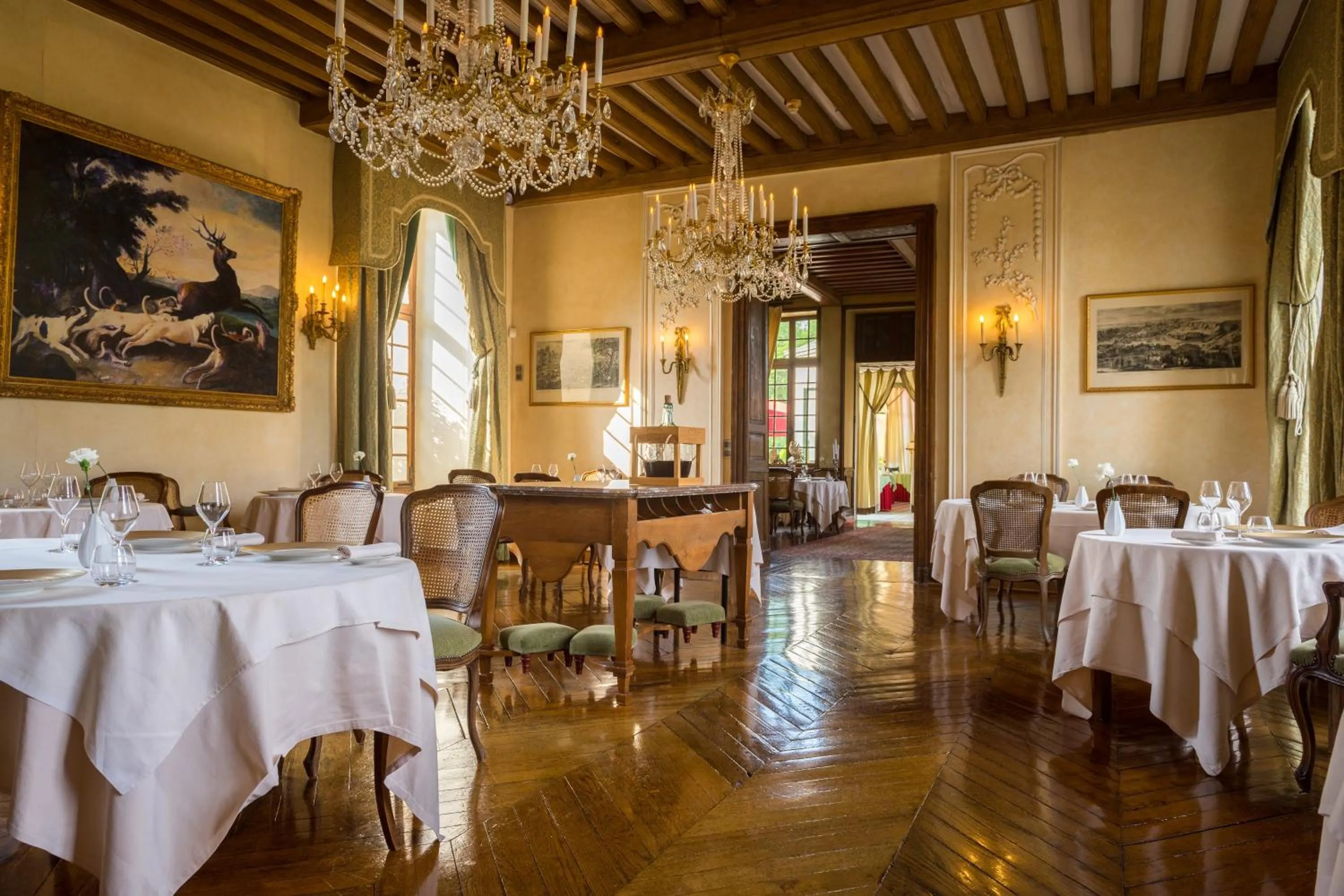 Restaurant/places to eat in Château de Courcelles - Relais & Châteaux