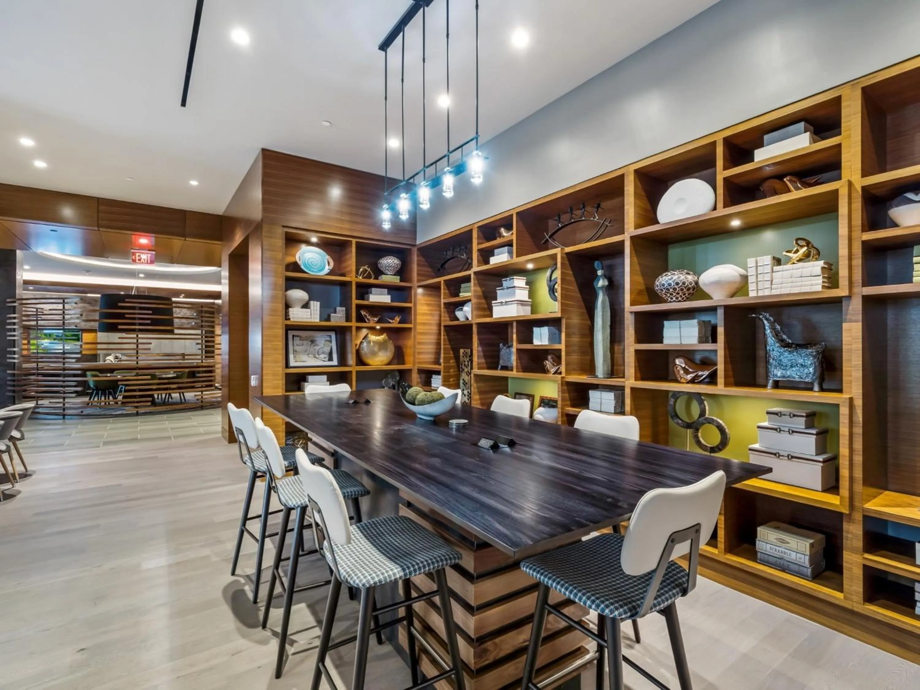 Lounge or bar in Global Luxury Suites at Reston Town Center