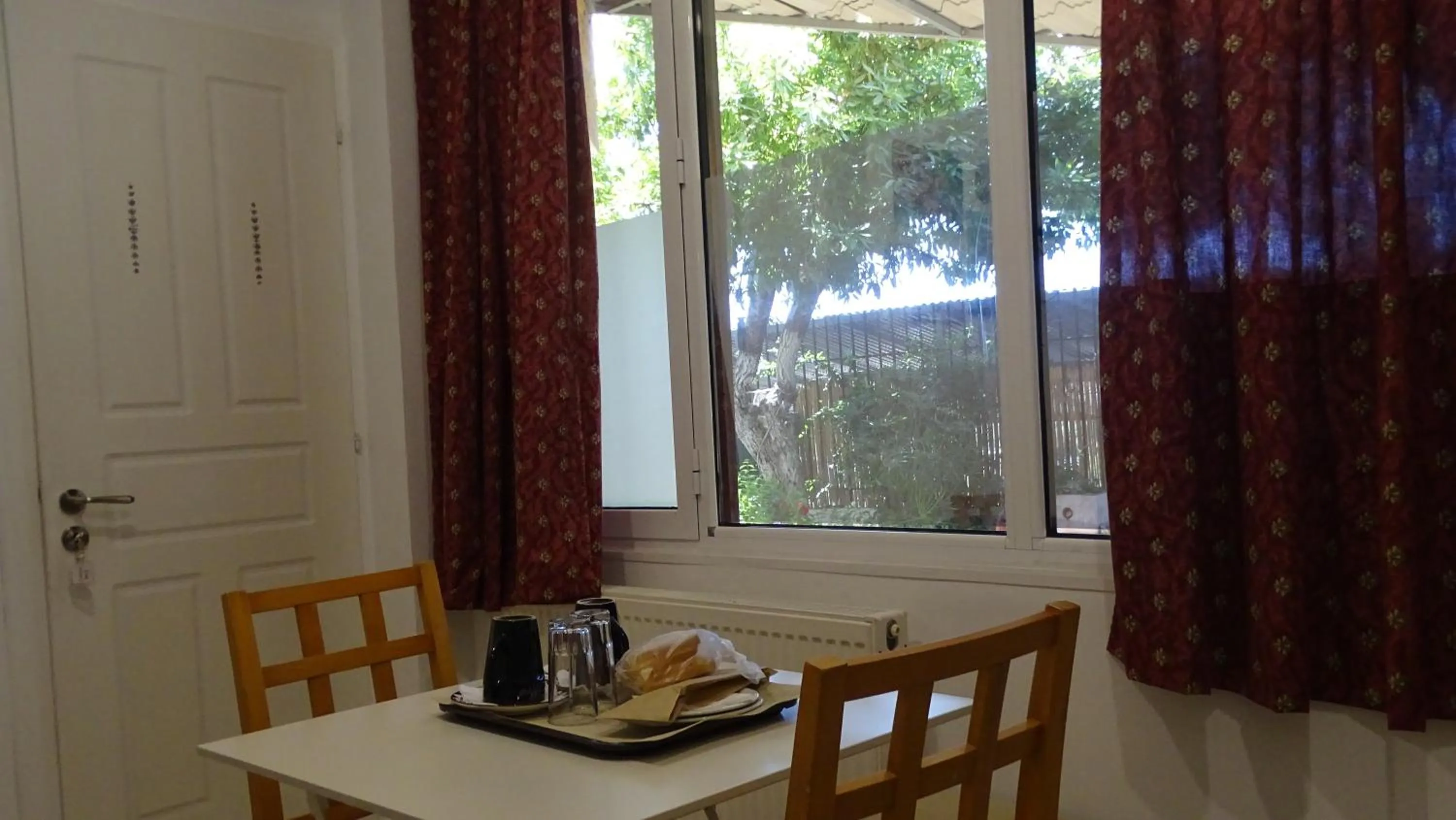 Coffee/tea facilities in Artemis GreenHill