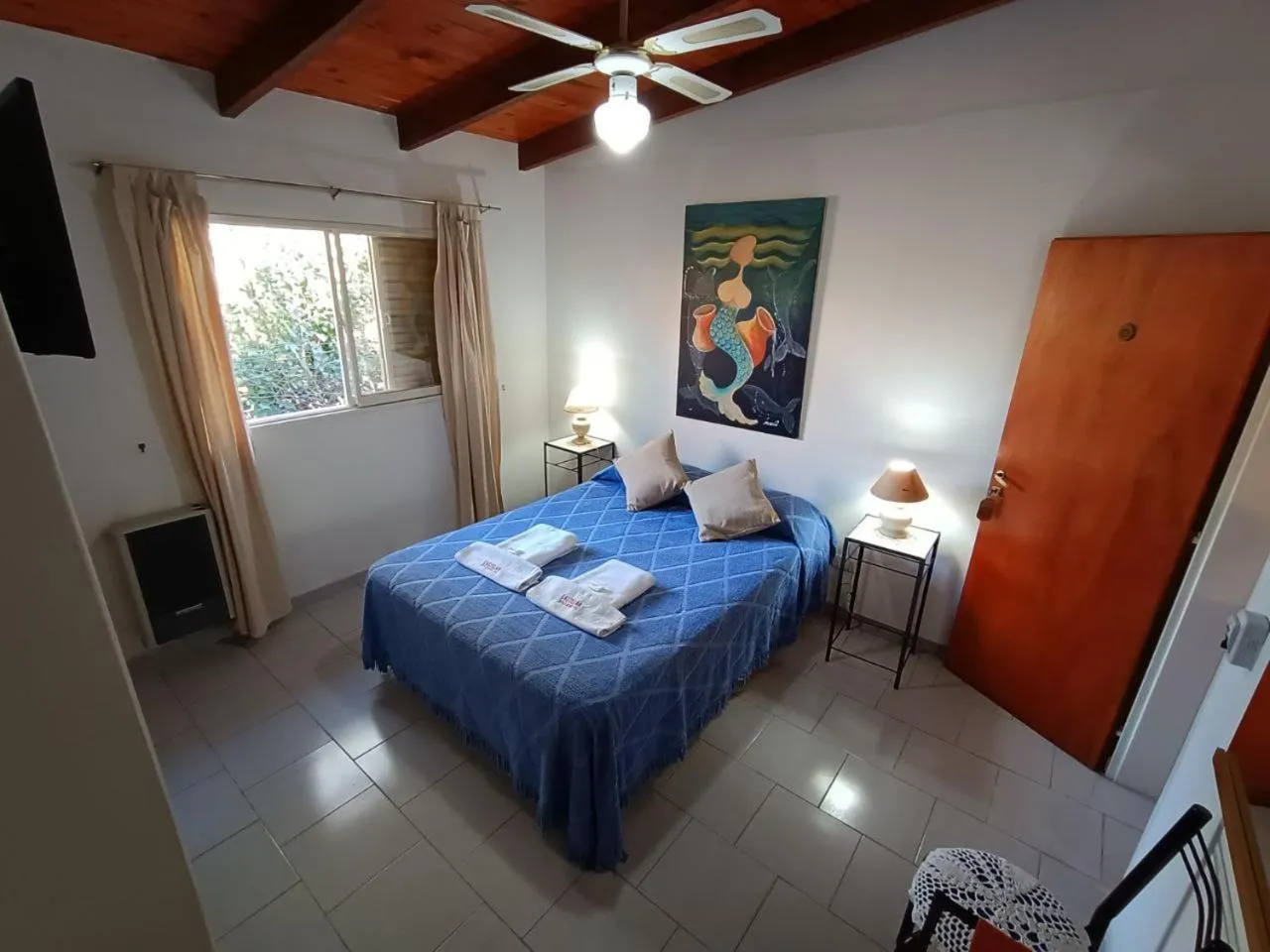 Bed in Castelar - Hotel & Apart