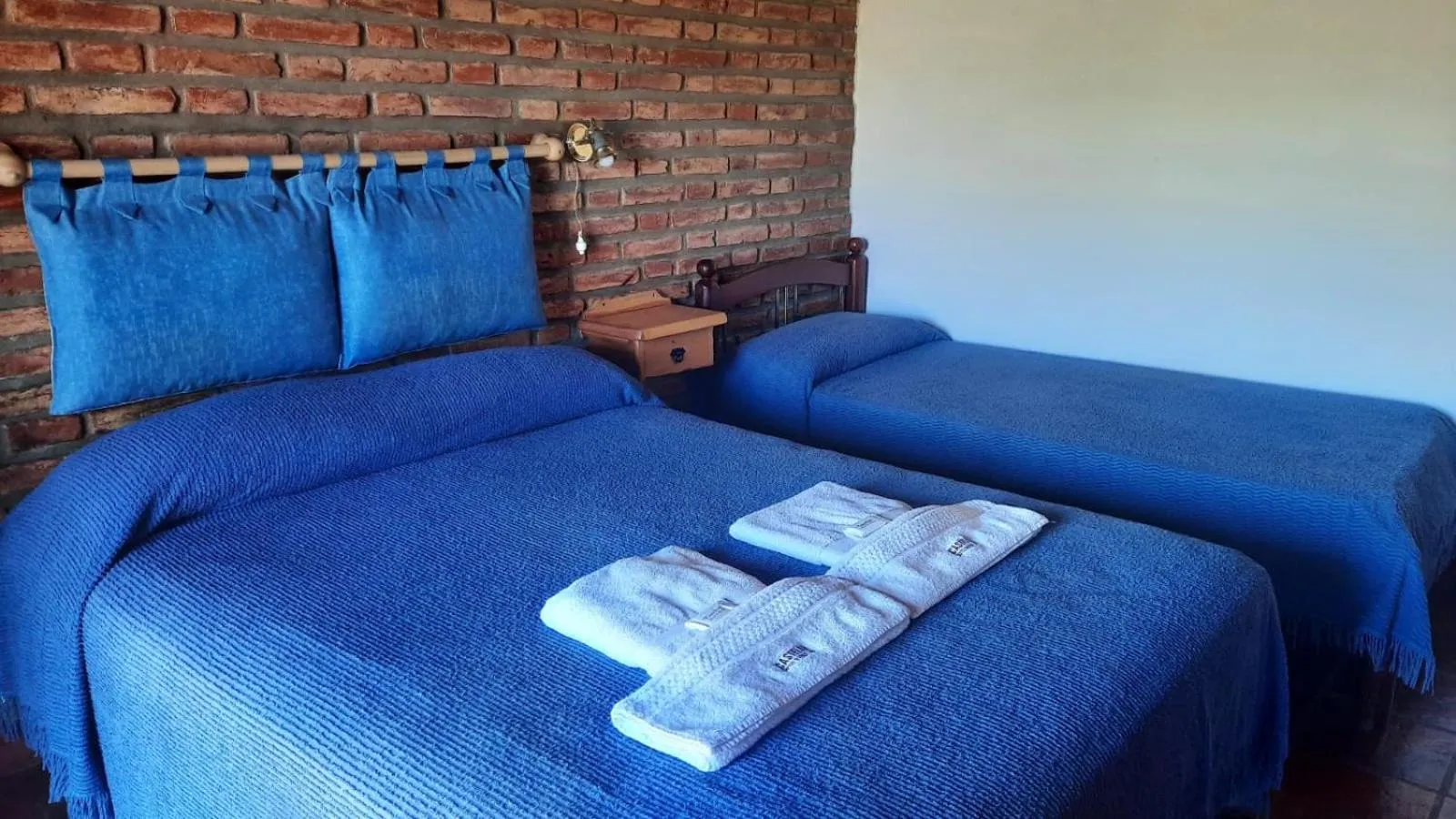 Bed in Castelar - Hotel & Apart