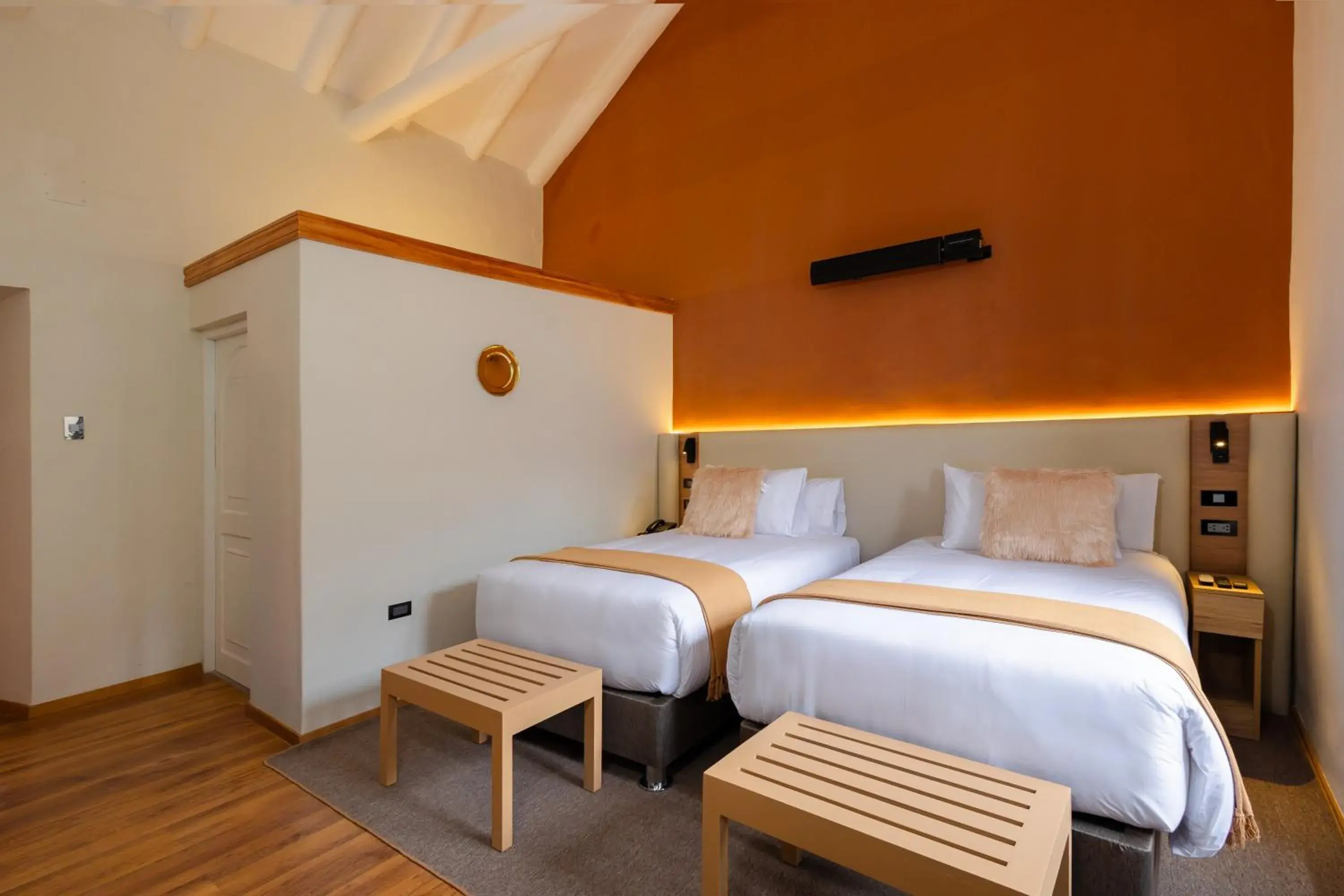 Deluxe Double or Twin Room with City View in Hotel Hacienda Sonqori Centro Histórico Deluxe Double or Twin Room with City View in Hotel Hacienda Sonqori Centro Histórico