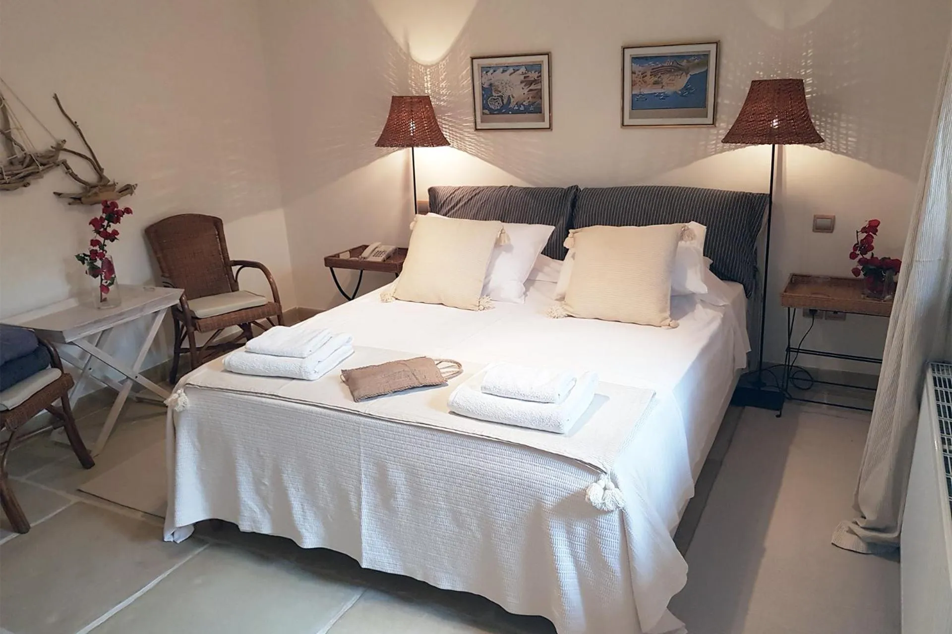 Bed in Therme Sea Luxury Lodge