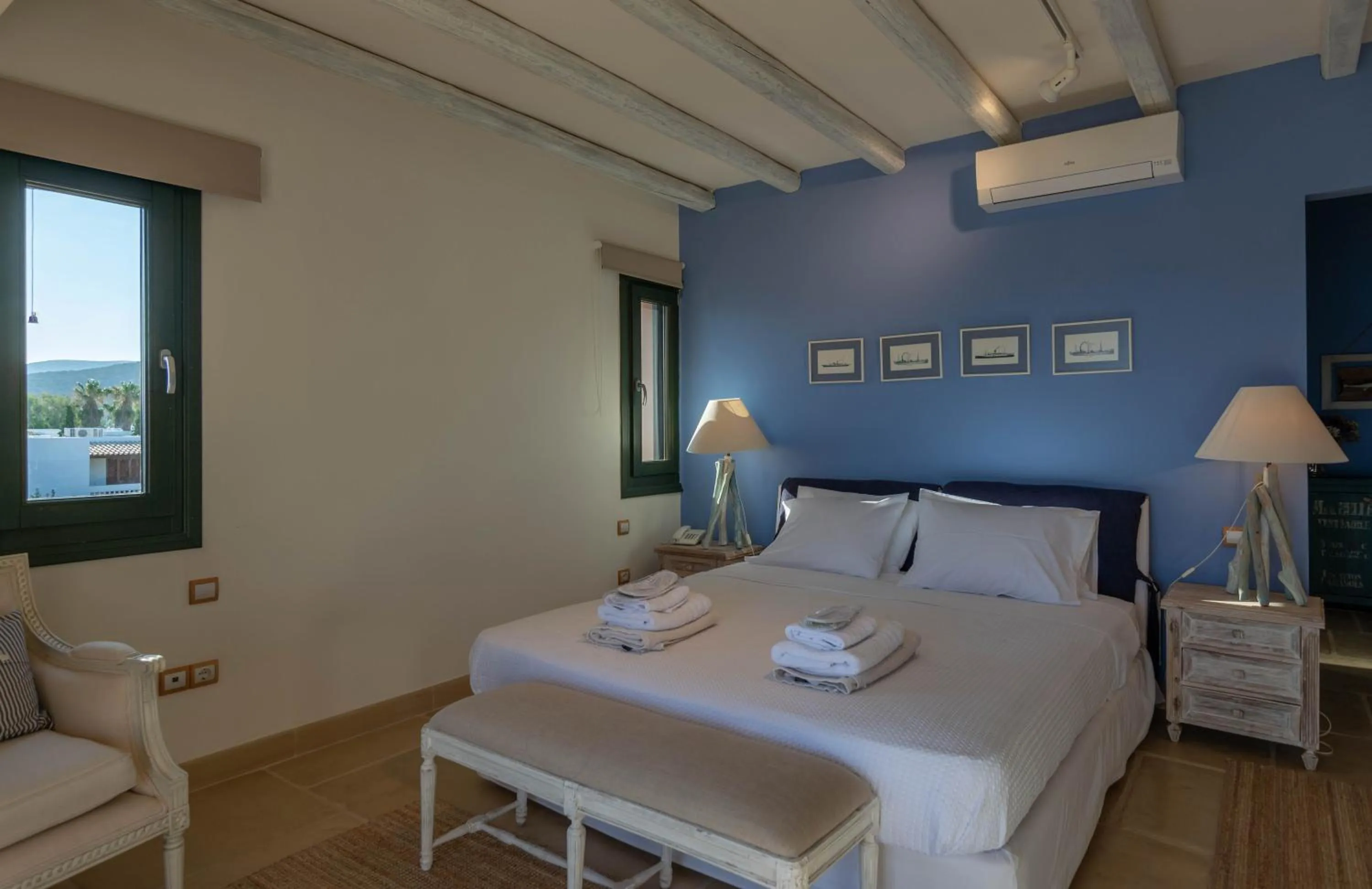 Bedroom, Bed in Therme Sea Luxury Lodge