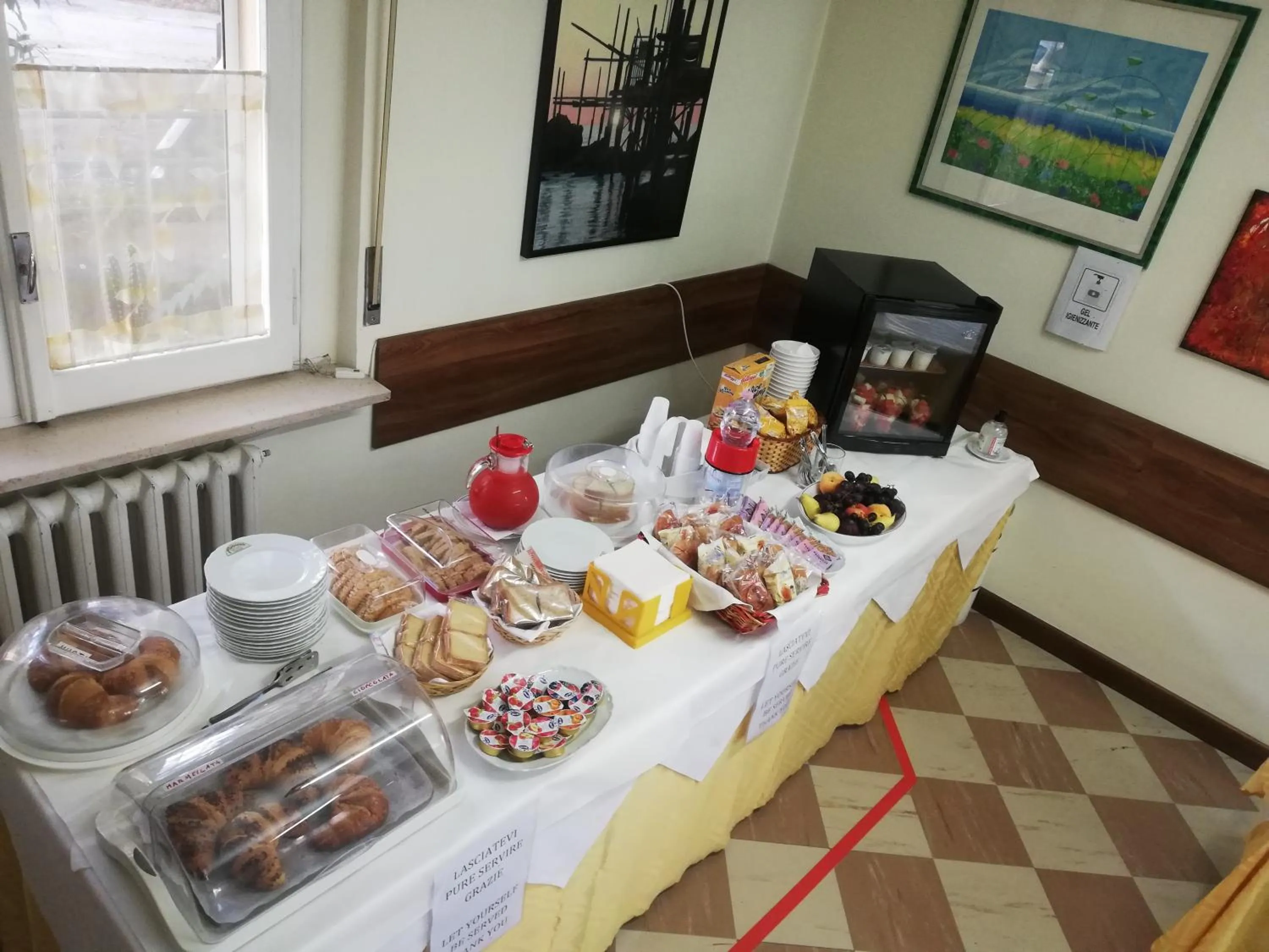 Breakfast in Albergo Roma