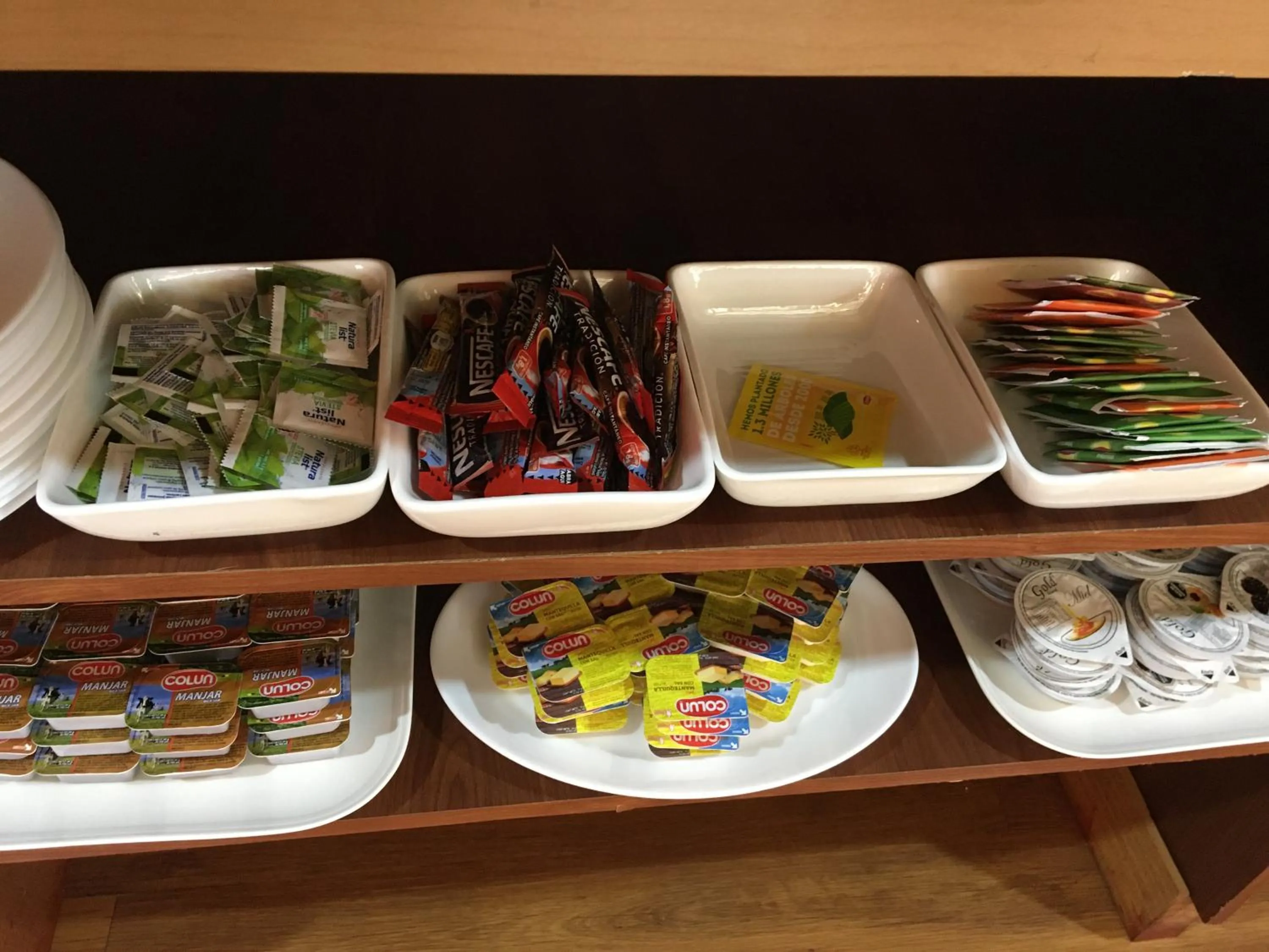 Buffet breakfast in Hotel Encanto del Río